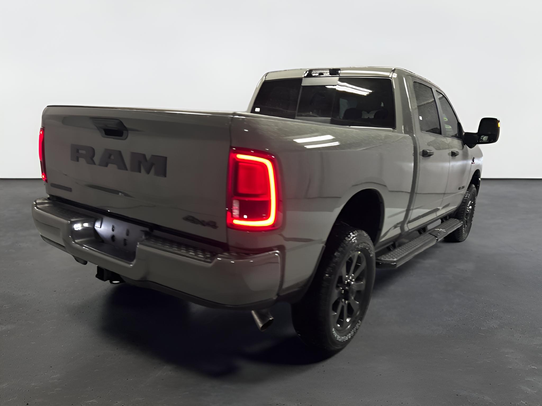 2027 RAM Ram 2500 RAM 2500 BIG HORN CREW CAB 4X4 6'4' BOX