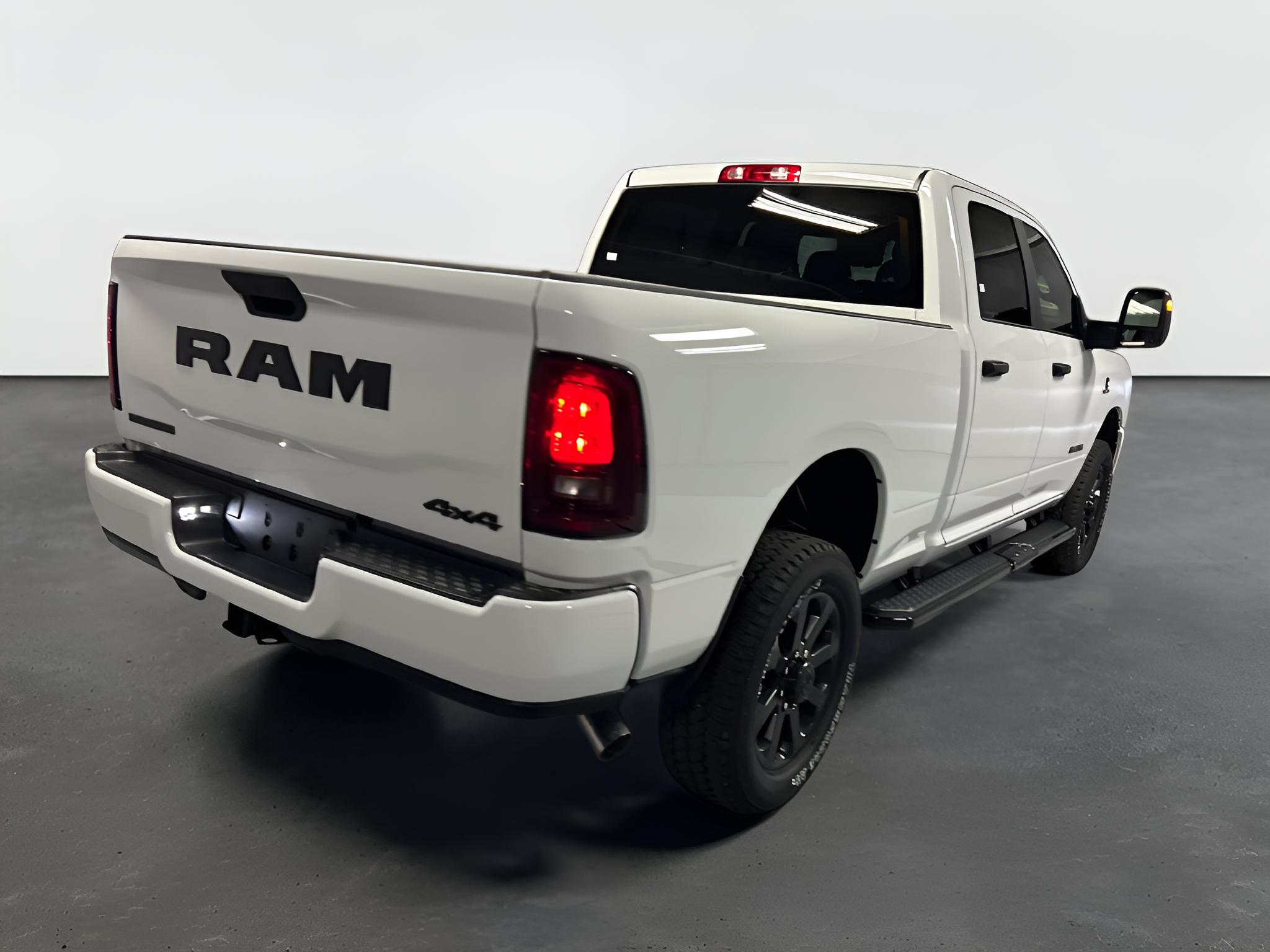 2027 RAM Ram 2500 RAM 2500 BIG HORN CREW CAB 4X4 6'4' BOX
