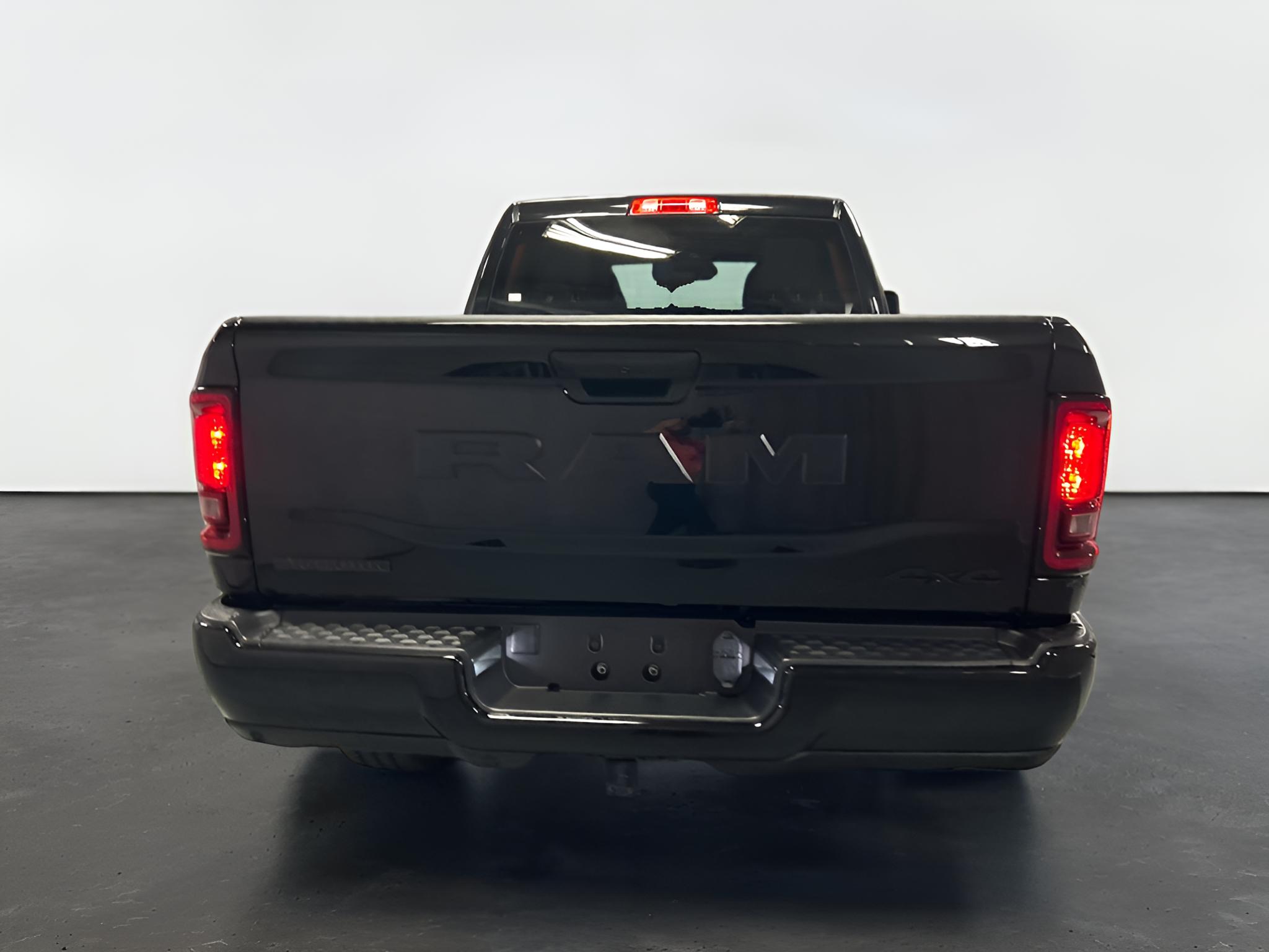 2027 RAM Ram 2500 RAM 2500 BIG HORN CREW CAB 4X4 6'4' BOX