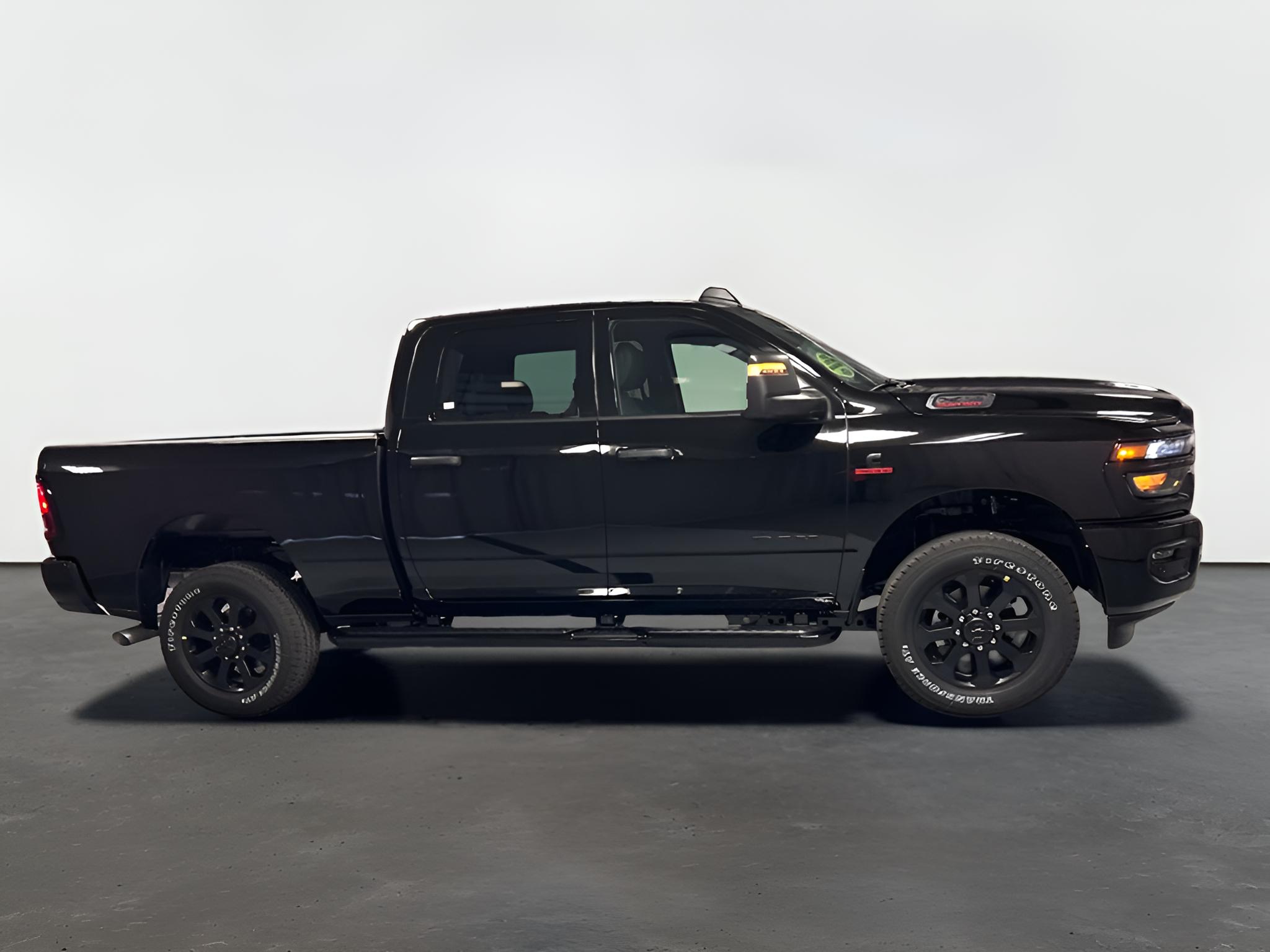 2027 RAM Ram 2500 RAM 2500 BIG HORN CREW CAB 4X4 6'4' BOX