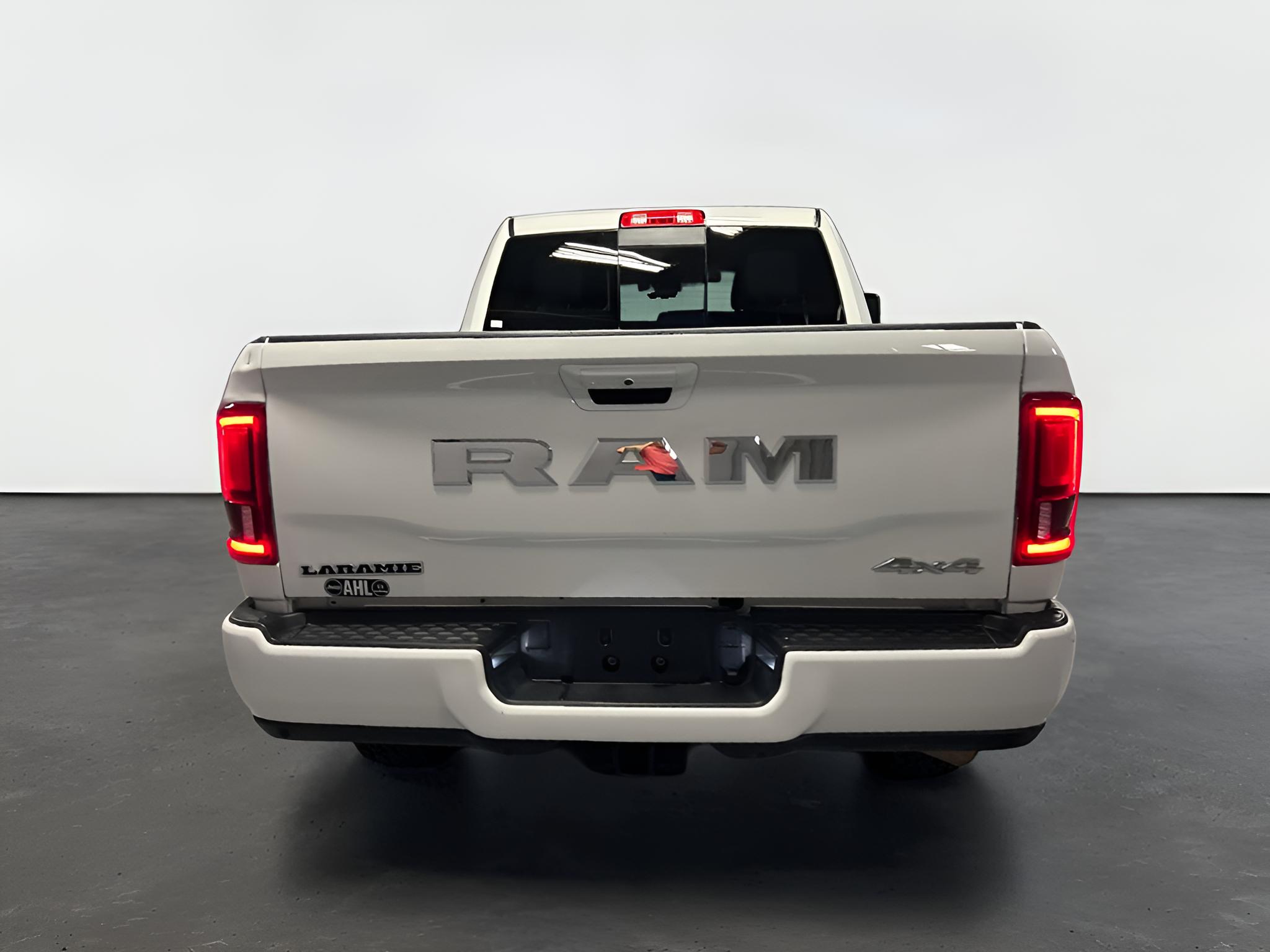 2026 RAM 2500 Laramie Crew Cab 4x4 6'4' Box