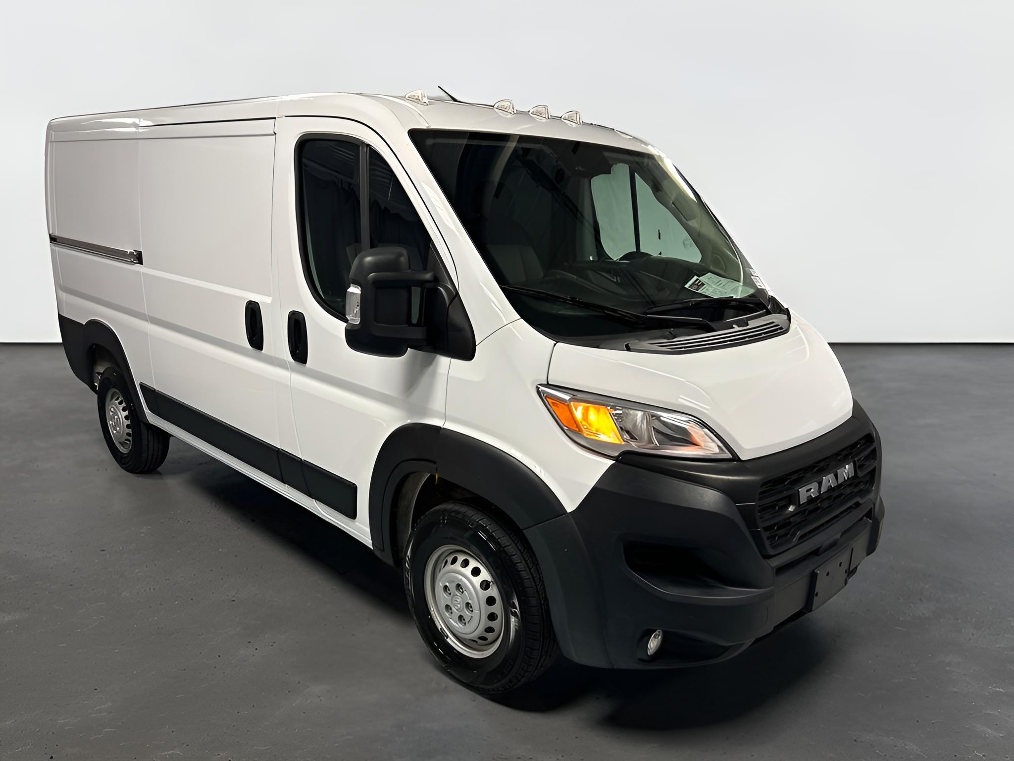 2025 RAM ProMaster 2500 Cargo Van Tradesman Low Roof 136' WB w/Pass Seat
