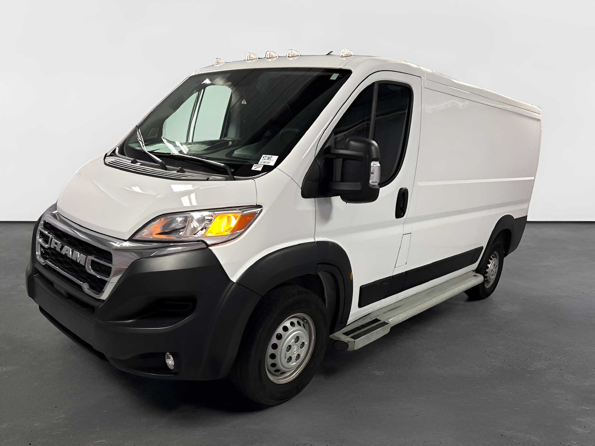 2025 RAM ProMaster 2500 Cargo Van Tradesman Low Roof 136' WB w/Pass Seat