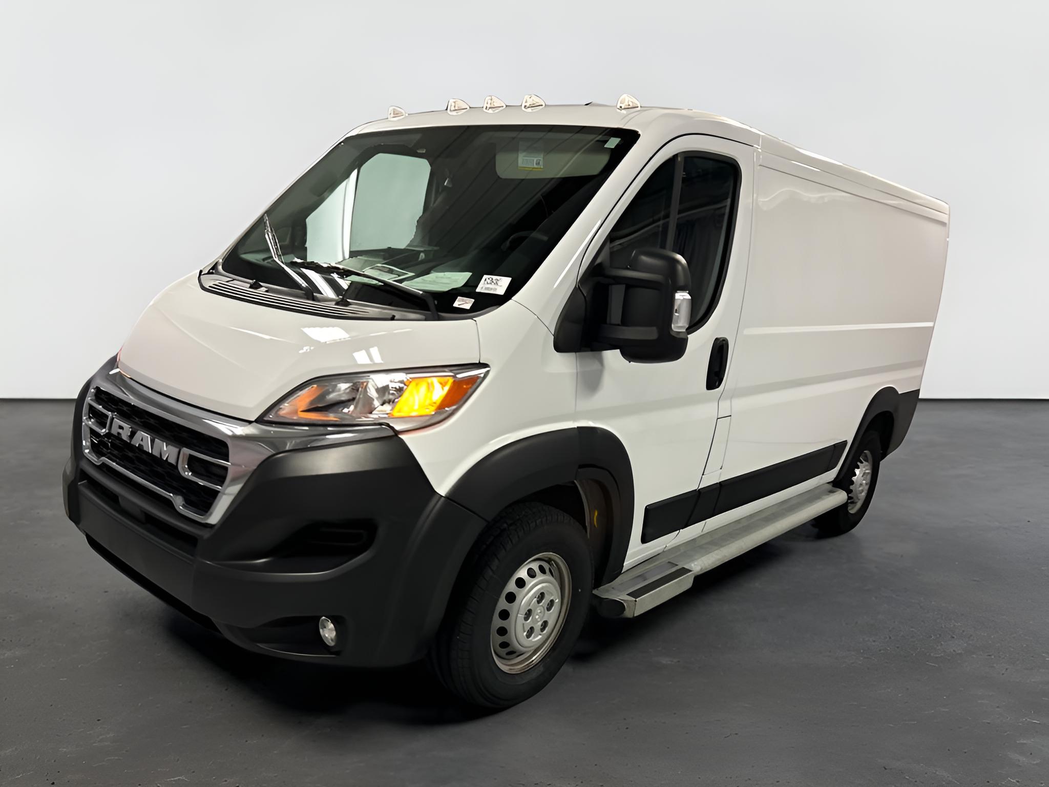 2025 RAM ProMaster 2500 Cargo Van Tradesman Low Roof 136' WB w/Pass Seat