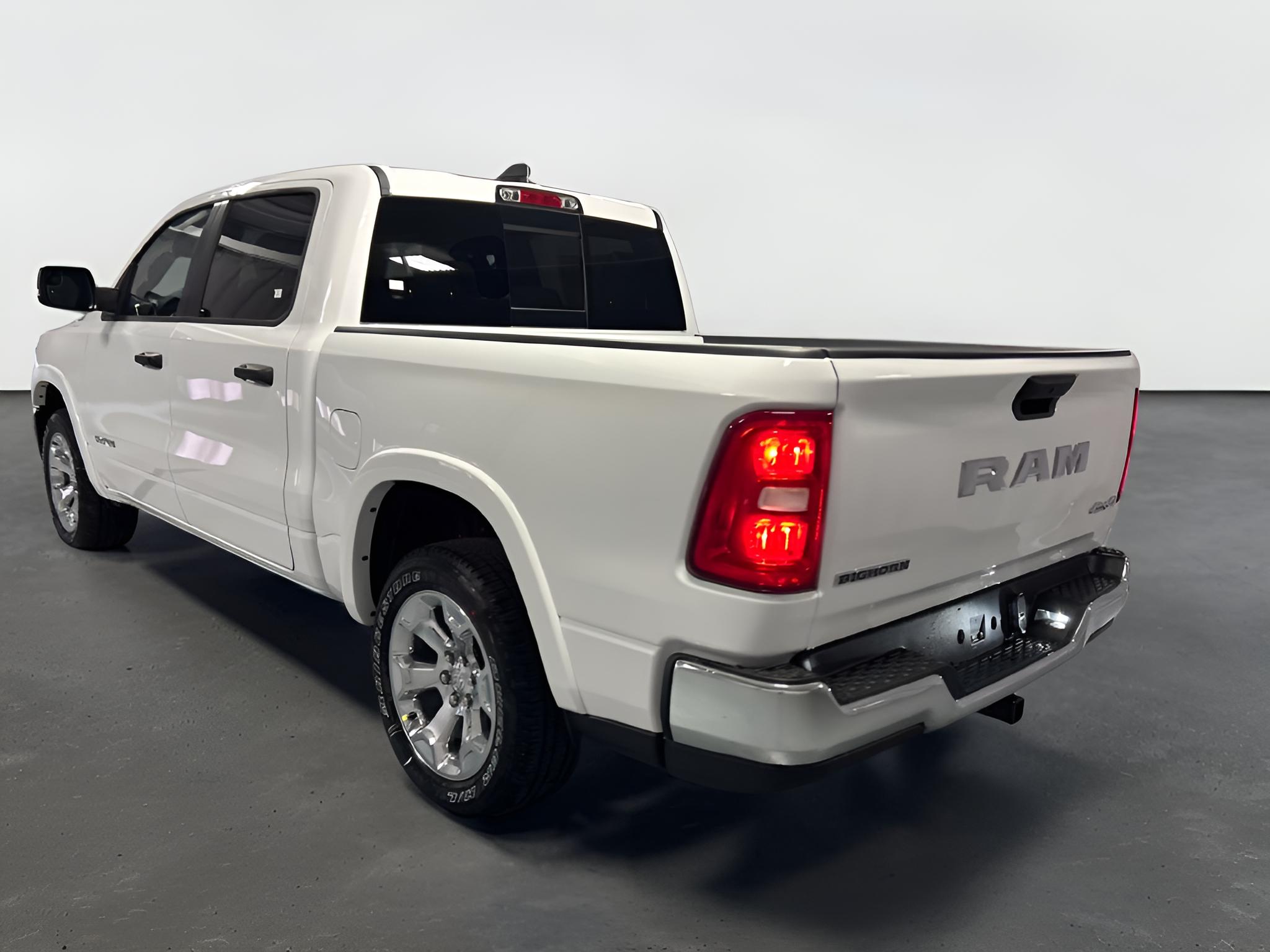2027 RAM Ram 1500 RAM 1500 BIG HORN CREW CAB 4X4 5'7' BOX