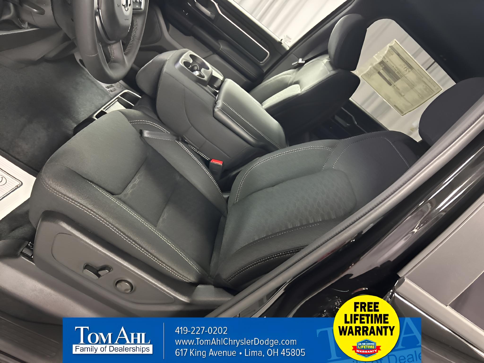 2027 RAM Ram 1500 RAM 1500 BIG HORN CREW CAB 4X4 5'7' BOX
