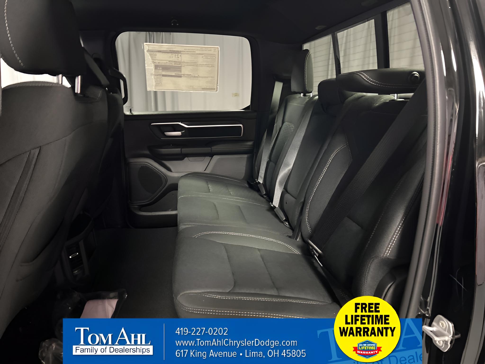 2027 RAM Ram 1500 RAM 1500 BIG HORN CREW CAB 4X4 5'7' BOX