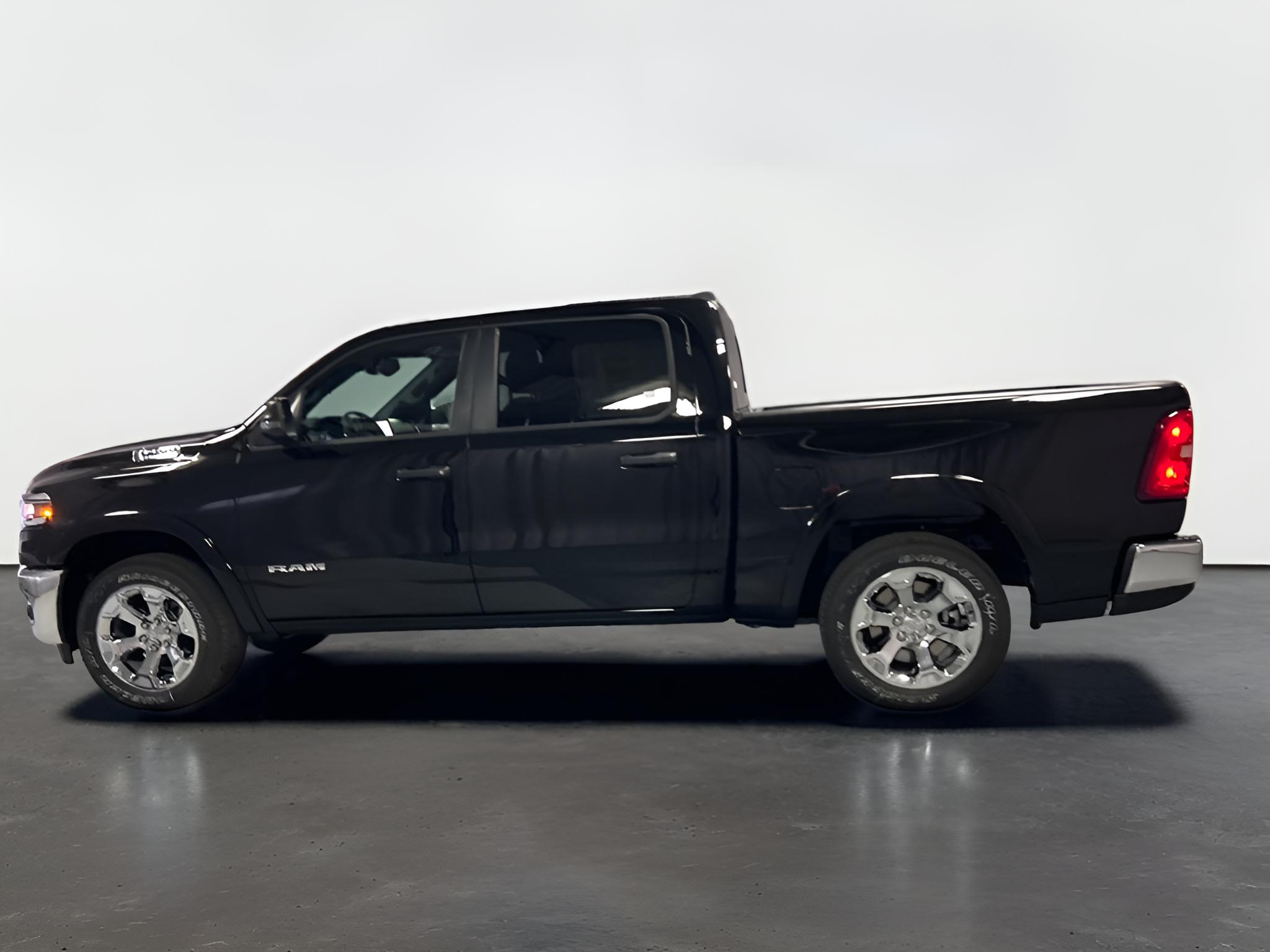 2027 RAM Ram 1500 RAM 1500 BIG HORN CREW CAB 4X4 5'7' BOX