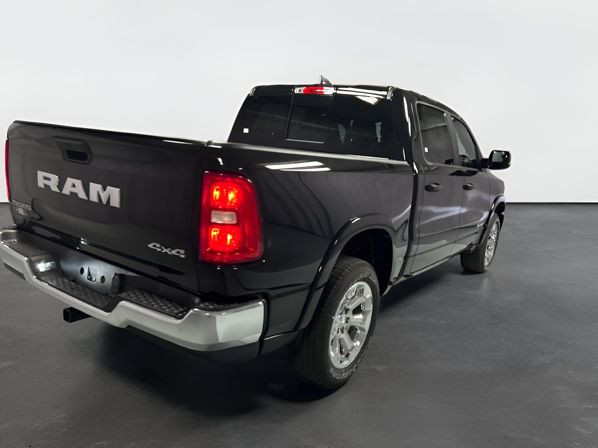 2027 RAM Ram 1500 RAM 1500 BIG HORN CREW CAB 4X4 5'7' BOX