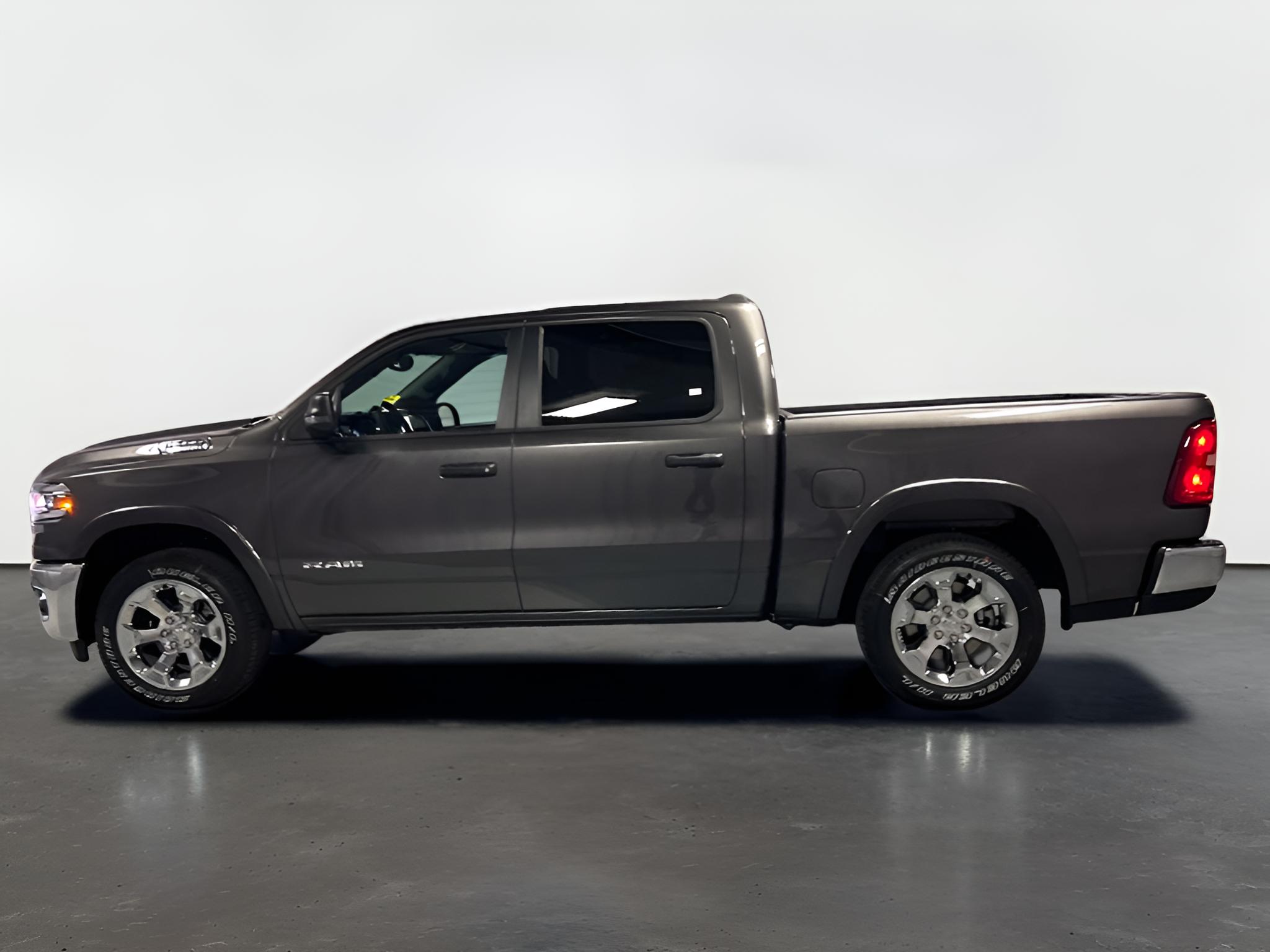 2027 RAM Ram 1500 RAM 1500 BIG HORN CREW CAB 4X4 5'7' BOX