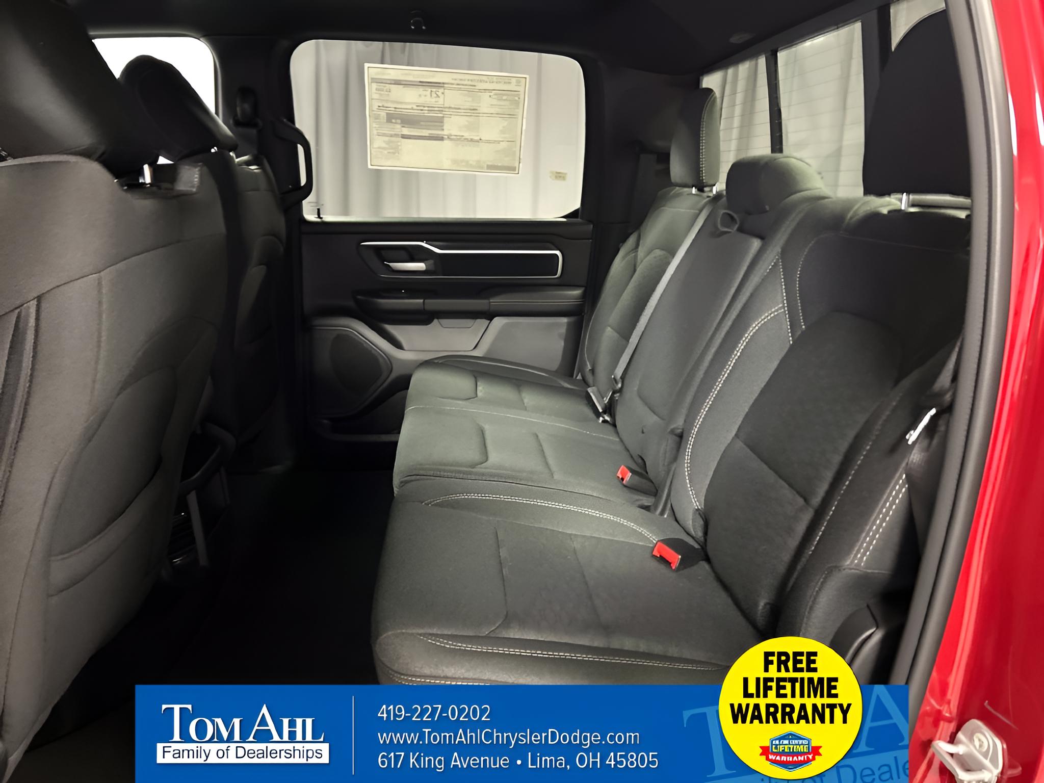 2027 RAM Ram 1500 RAM 1500 BIG HORN CREW CAB 4X4 5'7' BOX