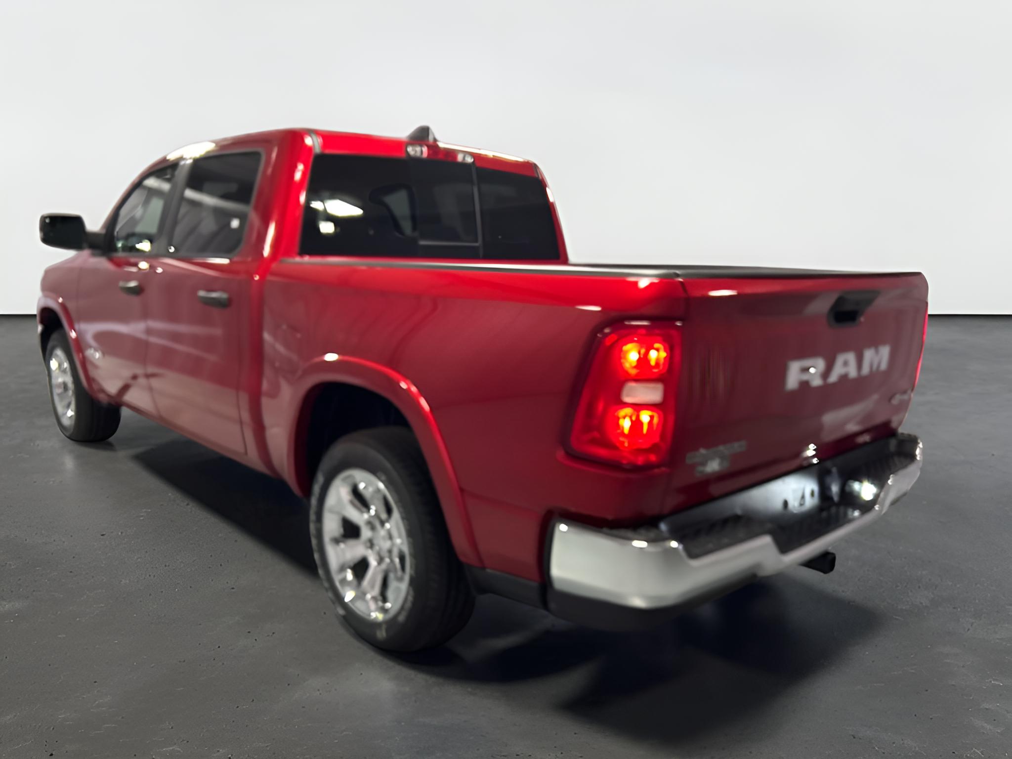 2027 RAM Ram 1500 RAM 1500 BIG HORN CREW CAB 4X4 5'7' BOX