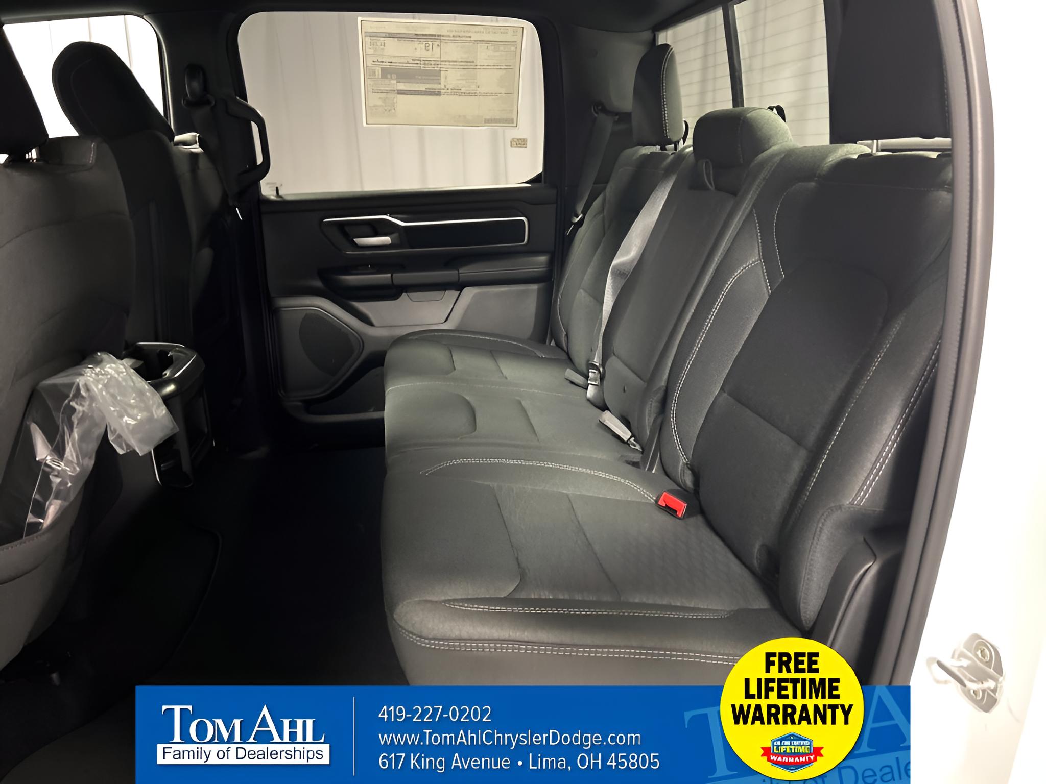 2027 RAM Ram 1500 RAM 1500 BIG HORN CREW CAB 4X4 5'7' BOX