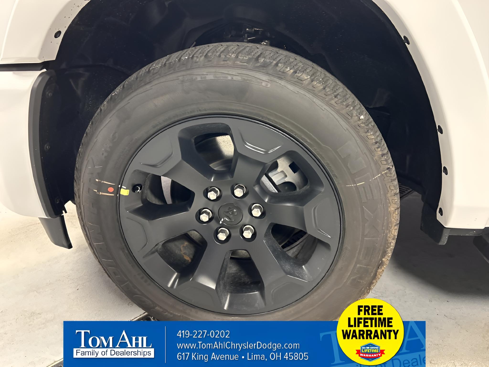 2027 RAM Ram 1500 RAM 1500 BIG HORN CREW CAB 4X4 5'7' BOX