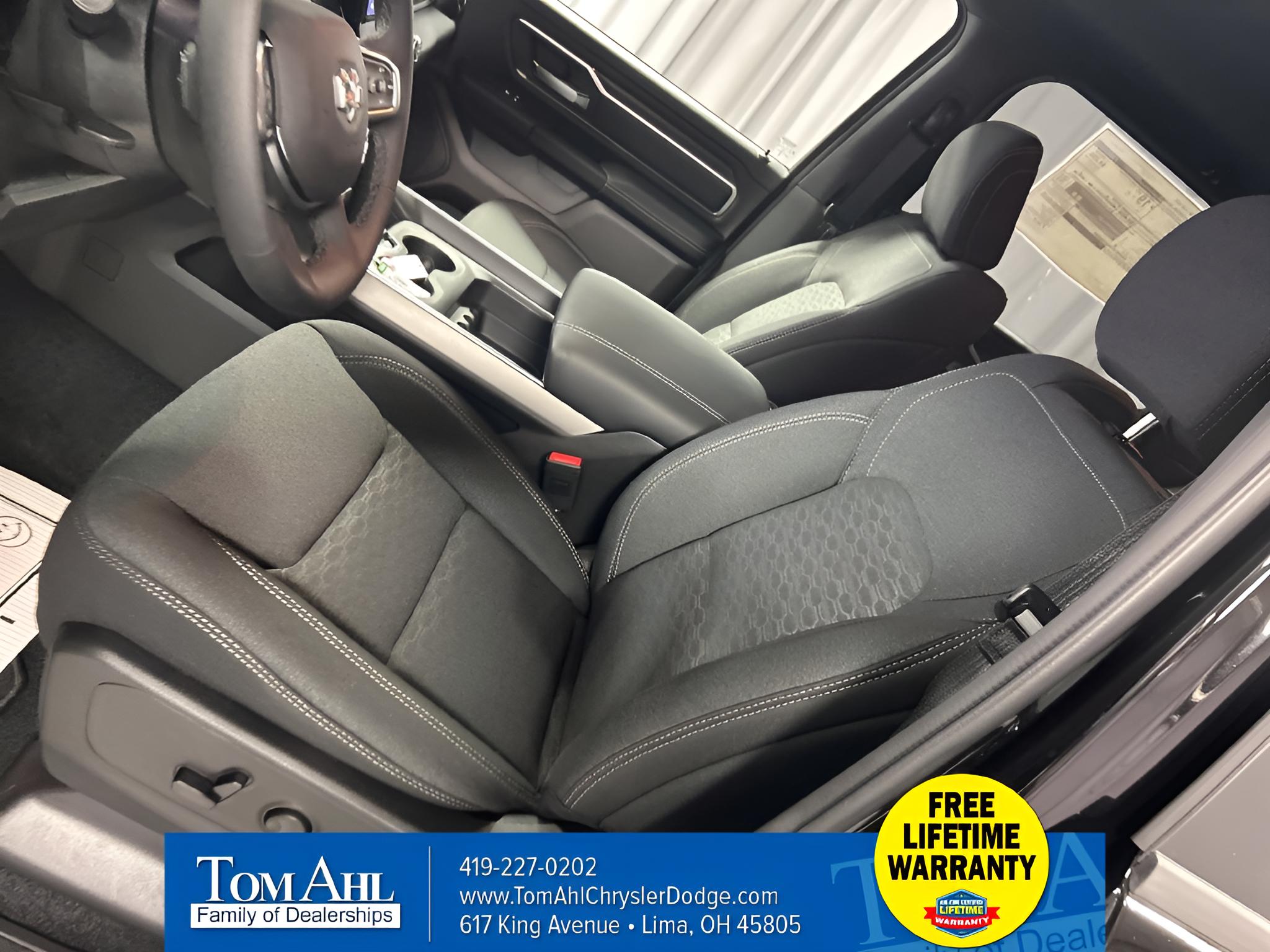 2027 RAM Ram 1500 RAM 1500 BIG HORN CREW CAB 4X4 5'7' BOX