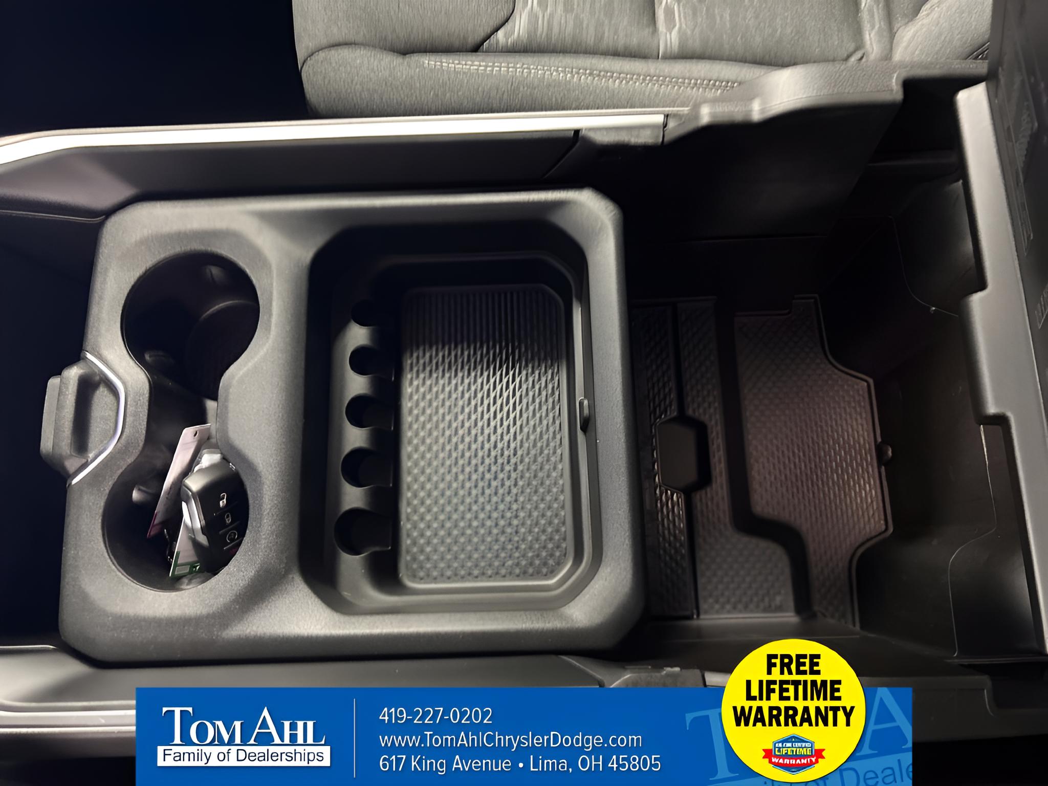 2027 RAM Ram 1500 RAM 1500 BIG HORN CREW CAB 4X4 5'7' BOX