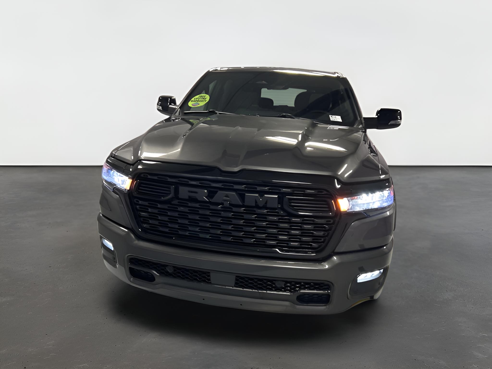 2027 RAM Ram 1500 RAM 1500 BIG HORN CREW CAB 4X4 5'7' BOX