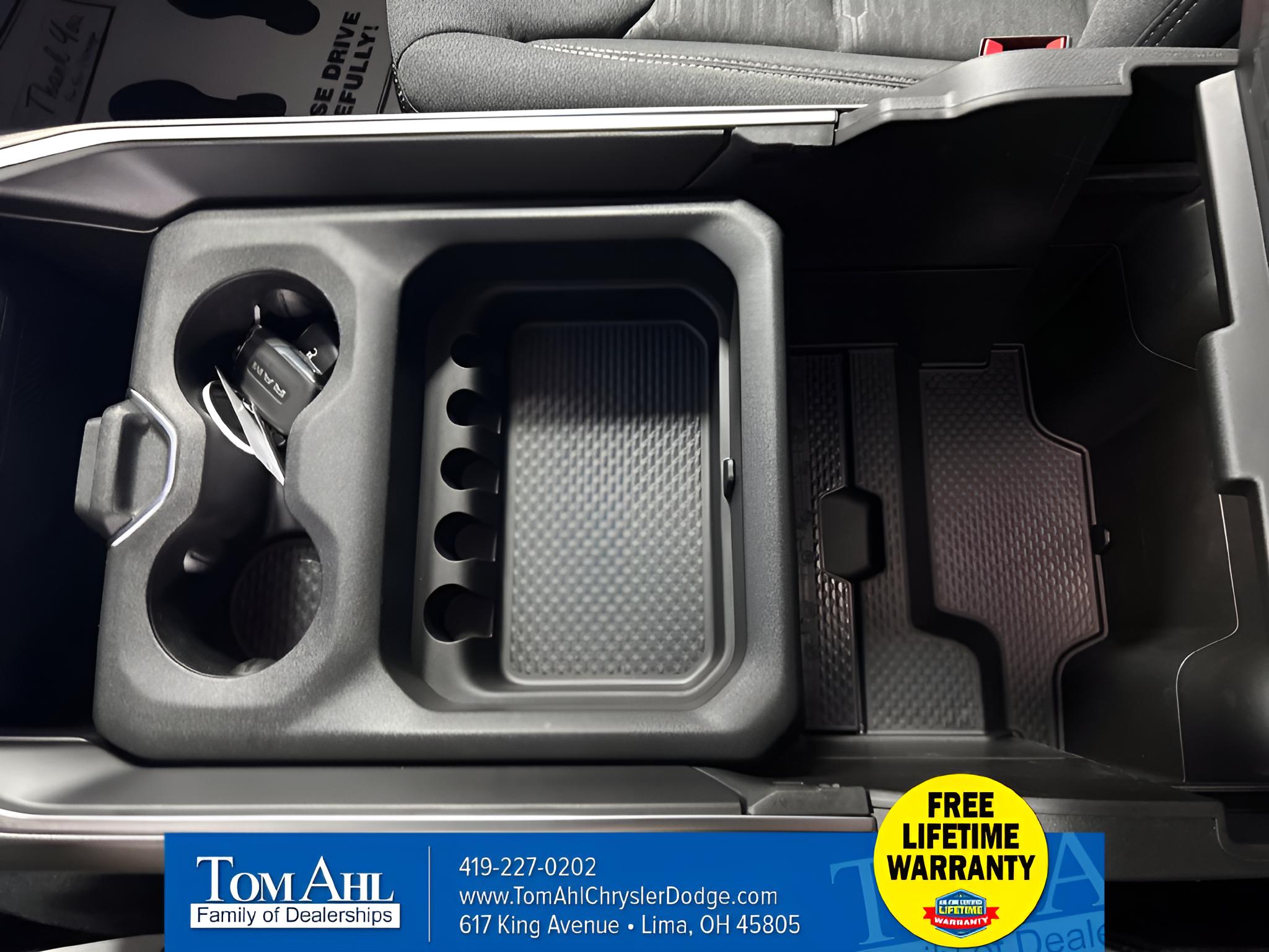2027 RAM Ram 1500 RAM 1500 BIG HORN CREW CAB 4X4 5'7' BOX