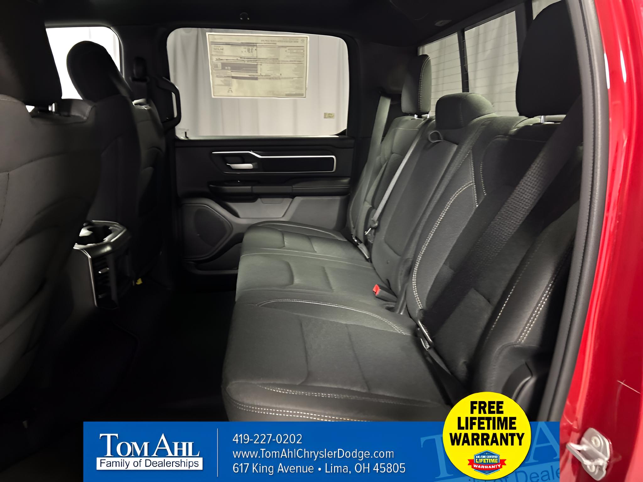 2027 RAM Ram 1500 RAM 1500 BIG HORN CREW CAB 4X4 5'7' BOX