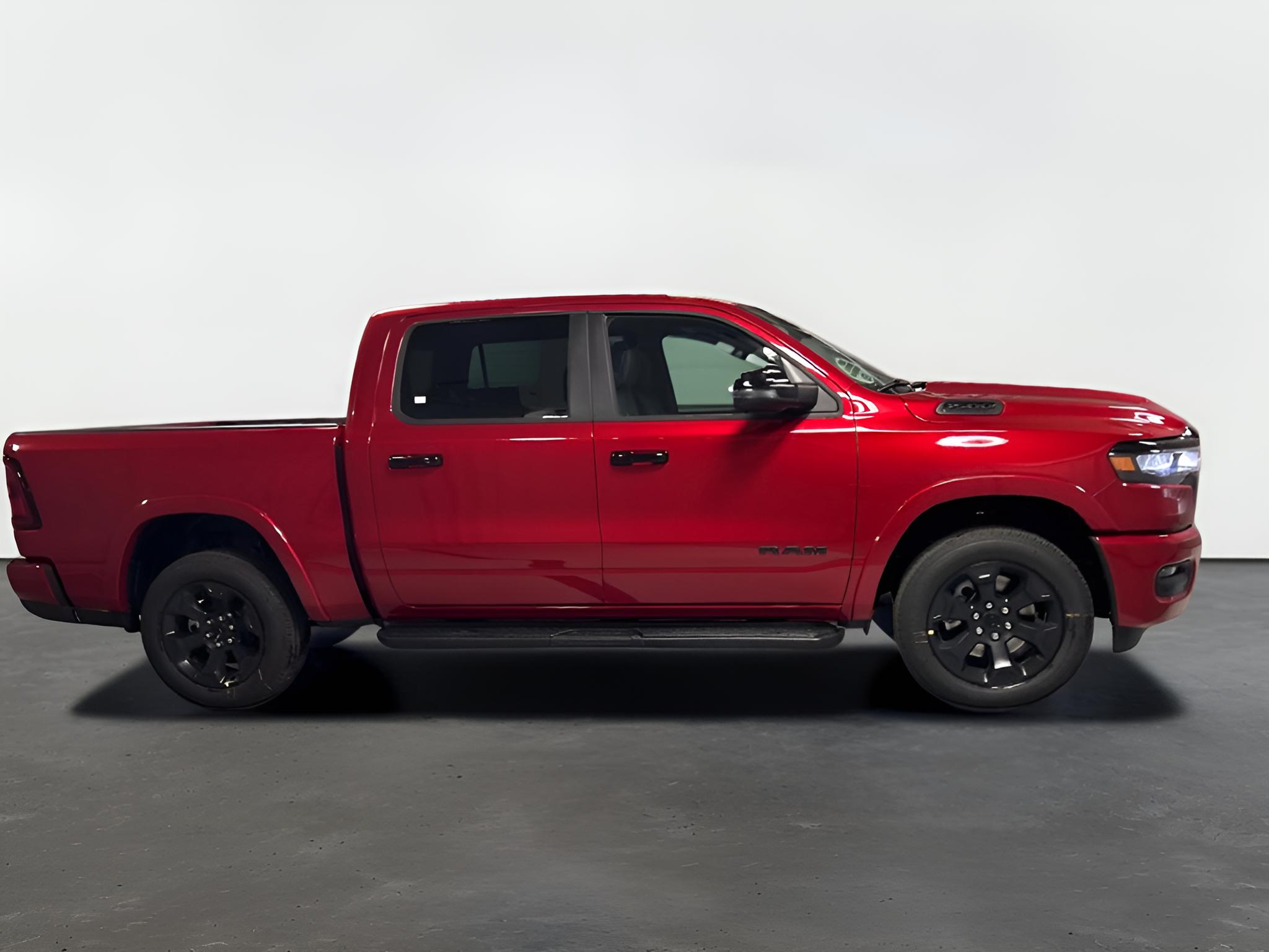 2027 RAM Ram 1500 RAM 1500 BIG HORN CREW CAB 4X4 5'7' BOX