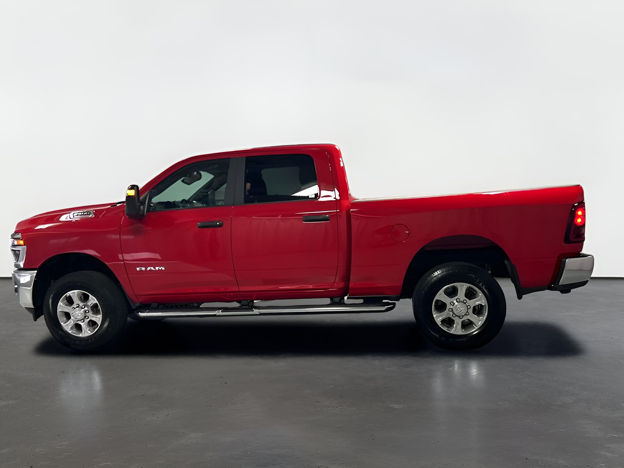 2026 RAM 2500 Big Horn Crew Cab 4x4 6'4' Box