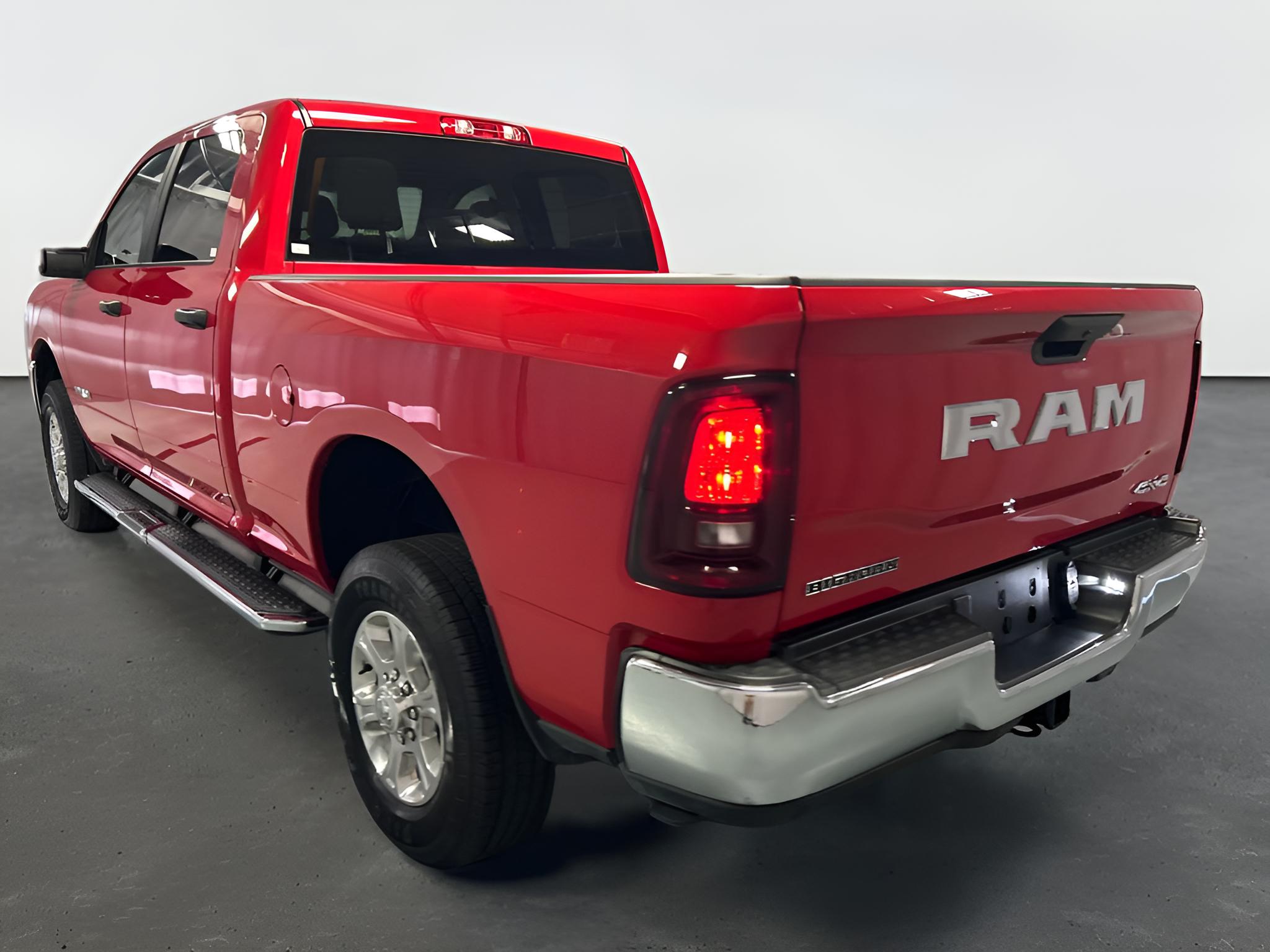 2026 RAM 2500 Big Horn Crew Cab 4x4 6'4' Box