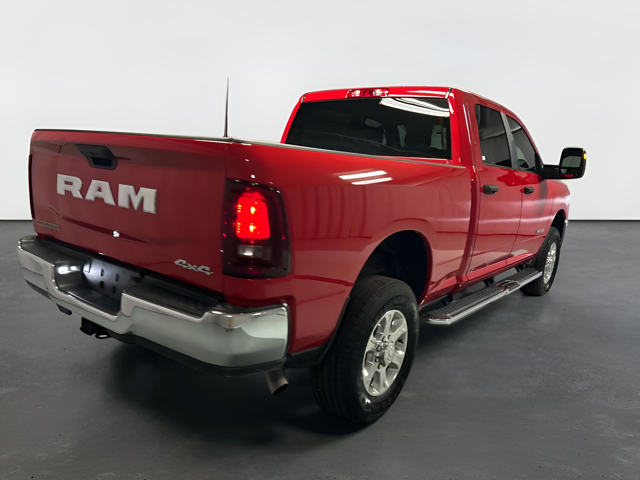 2026 RAM 2500 Big Horn Crew Cab 4x4 6'4' Box