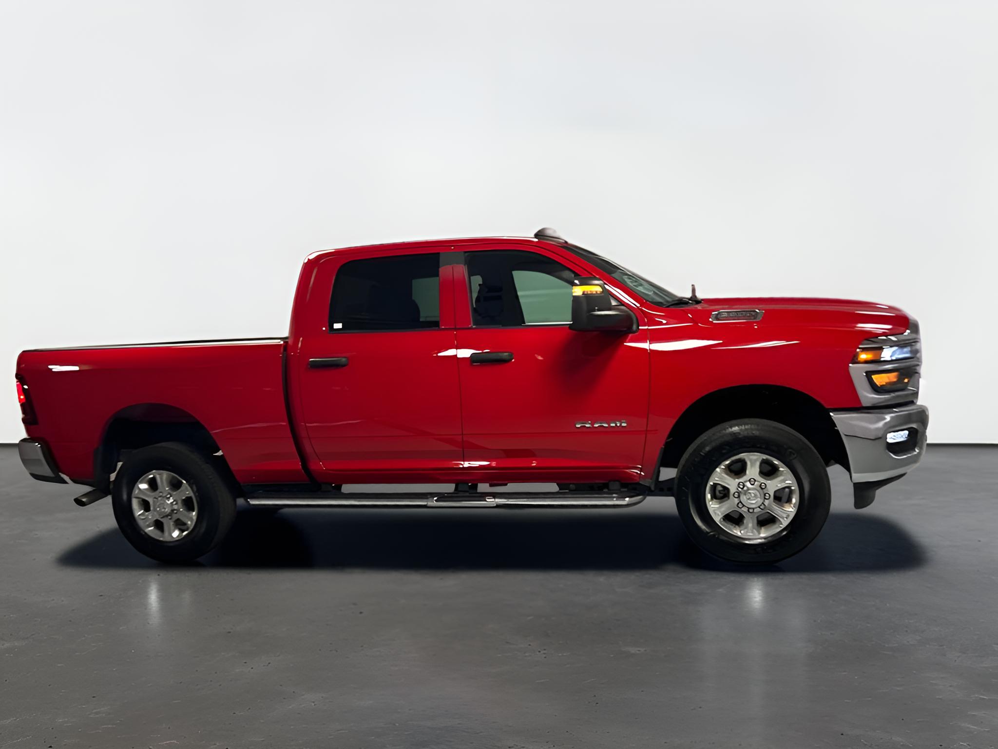 2026 RAM 2500 Big Horn Crew Cab 4x4 6'4' Box