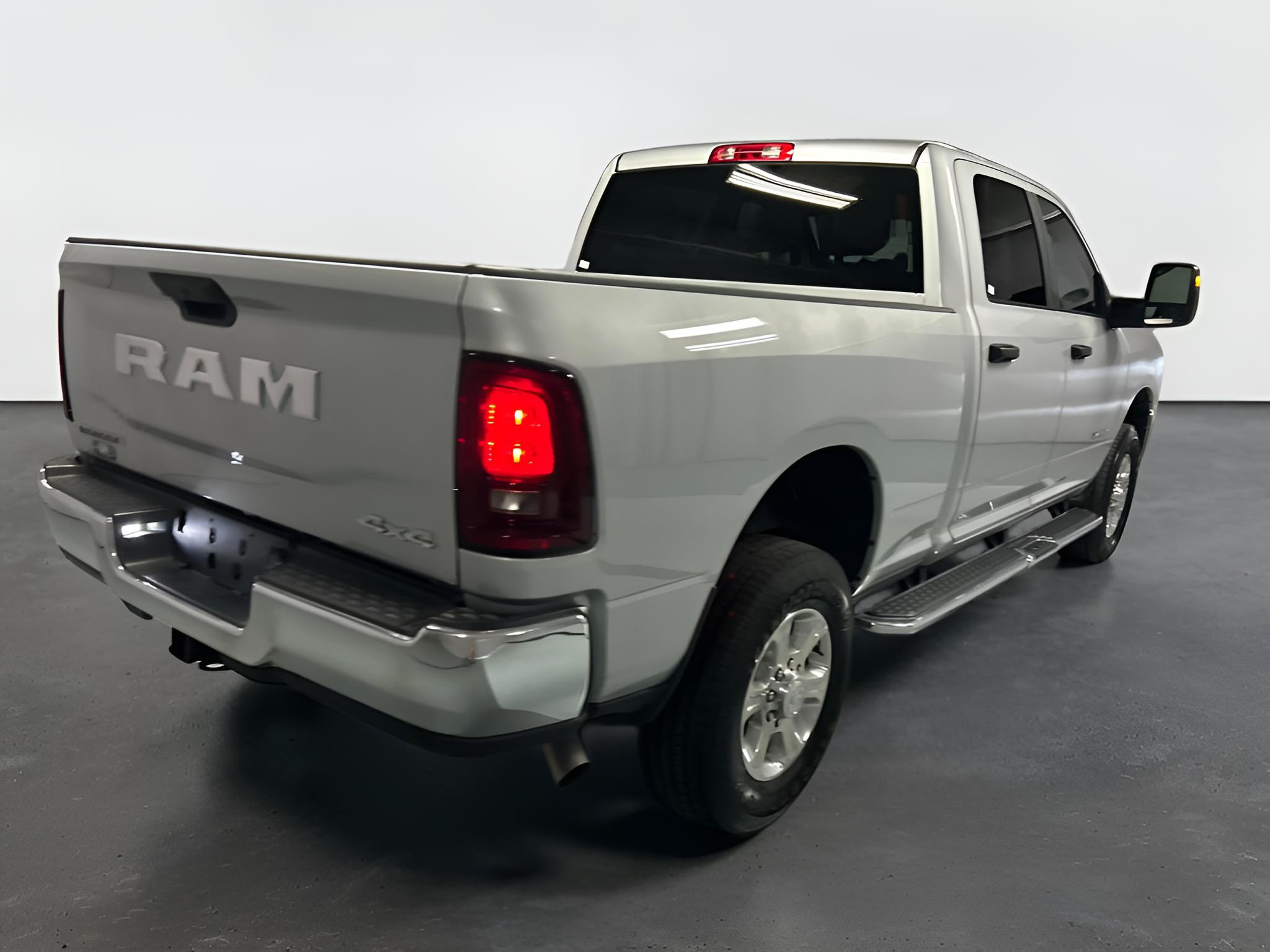 2026 RAM 2500 Big Horn Crew Cab 4x4 6'4' Box