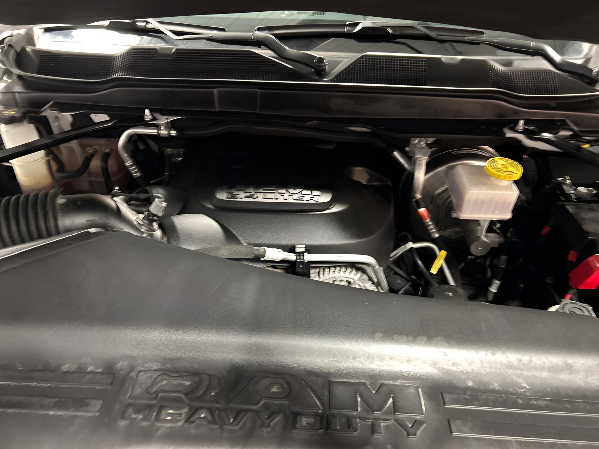 2024 RAM 2500 Tradesman Crew Cab 4x4 8' Box