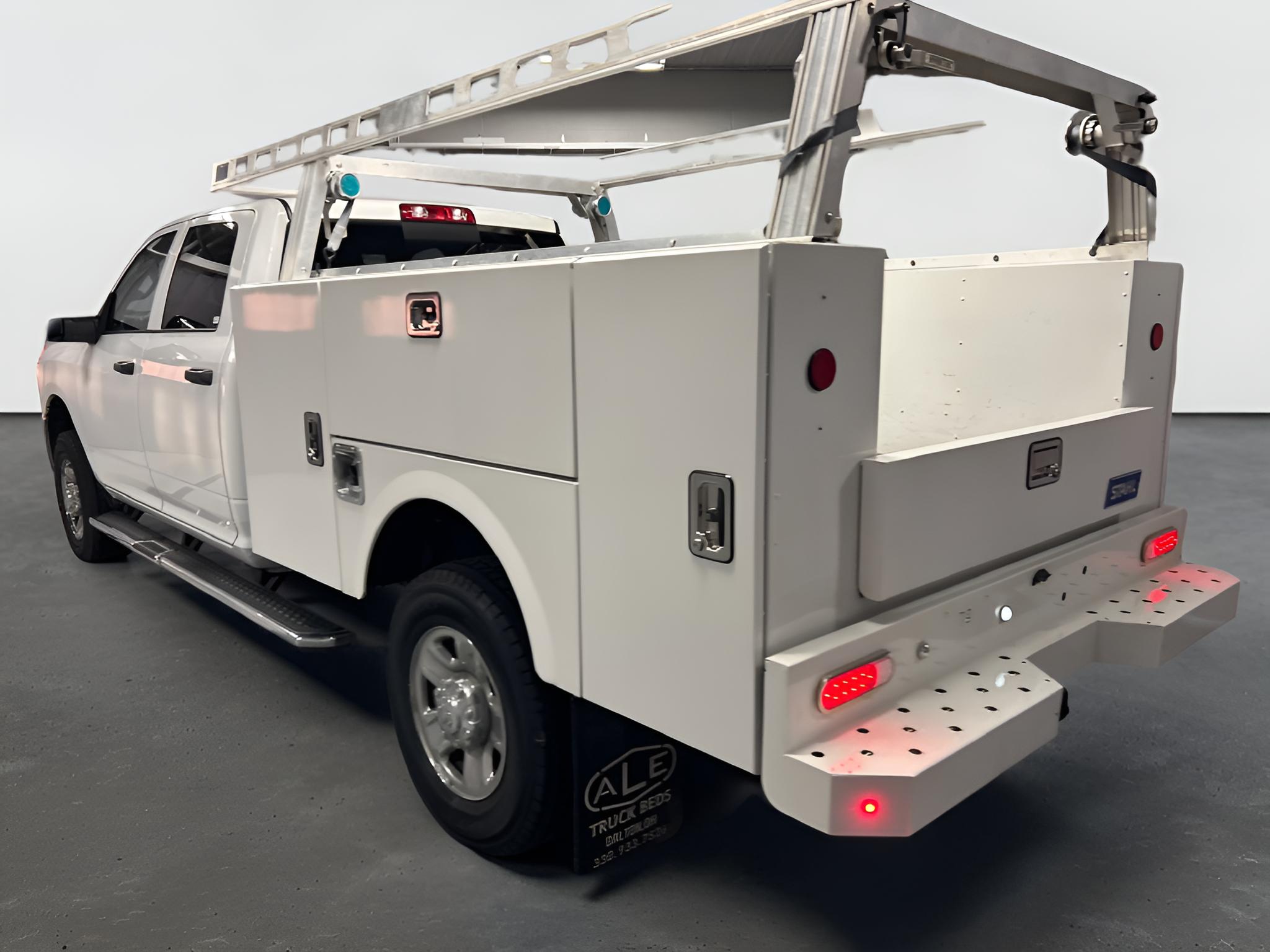 2024 RAM 2500 Tradesman Crew Cab 4x4 8' Box