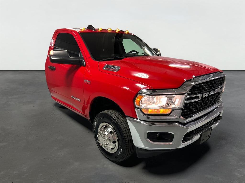 2022 RAM 3500 Chassis Tradesman/SLT