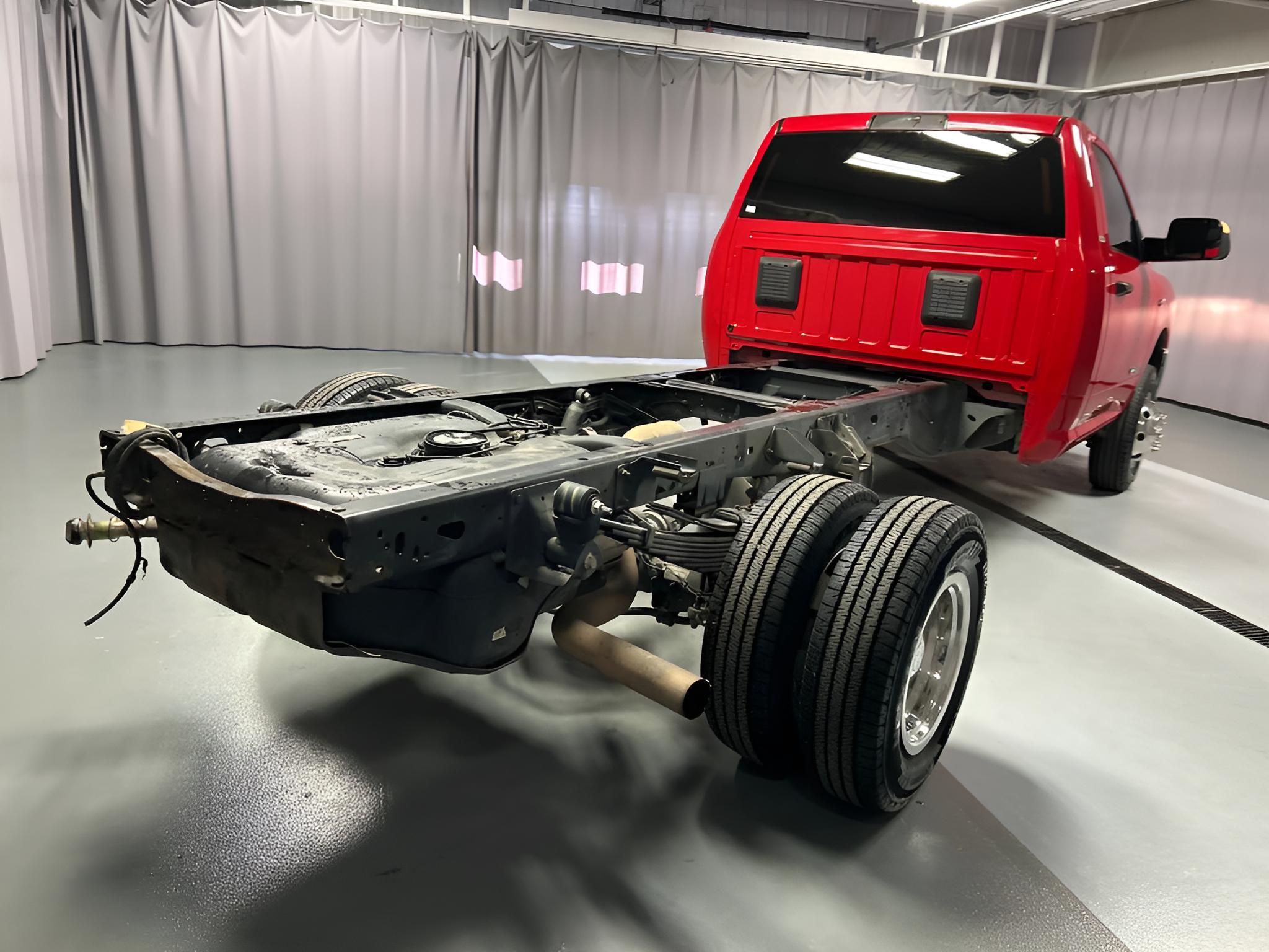 2022 RAM 3500 Chassis Tradesman/SLT