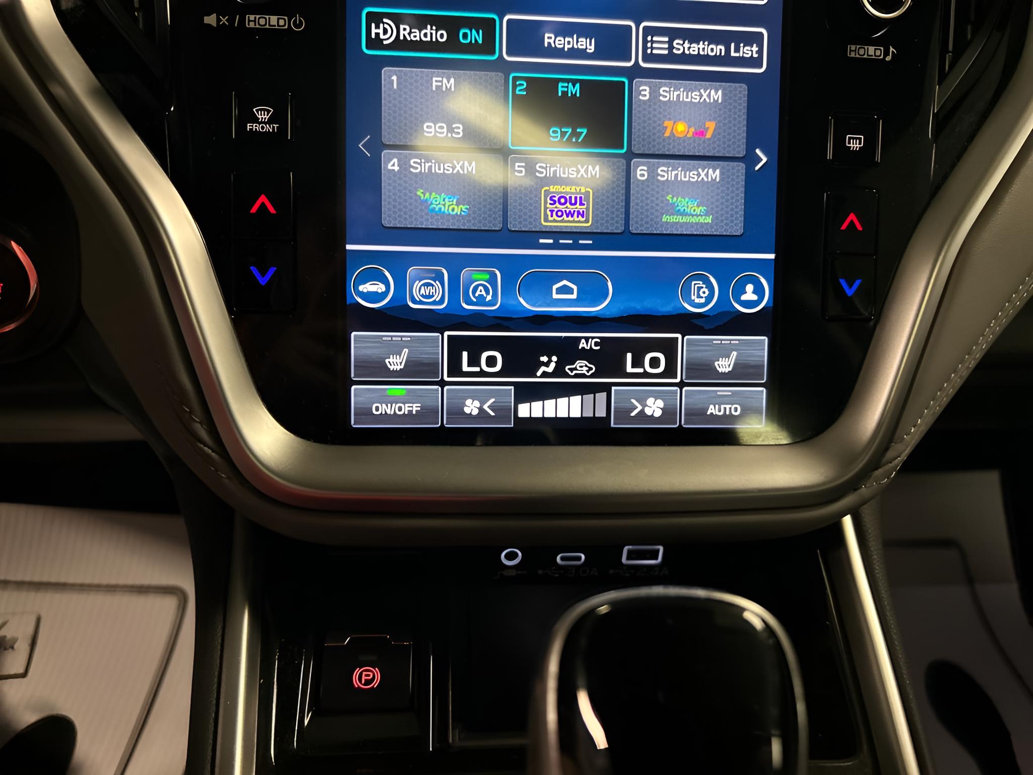 2025 Subaru Outback Premium