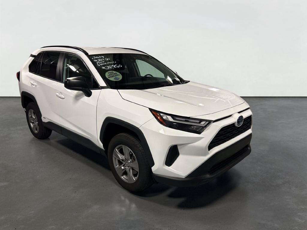 2024 Toyota RAV4 Hybrid LE