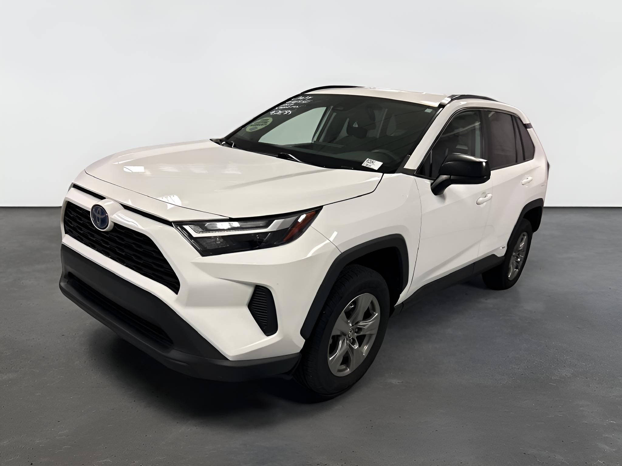 2024 Toyota RAV4 Hybrid LE