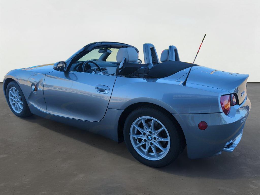 2003 BMW Z4 2.5i