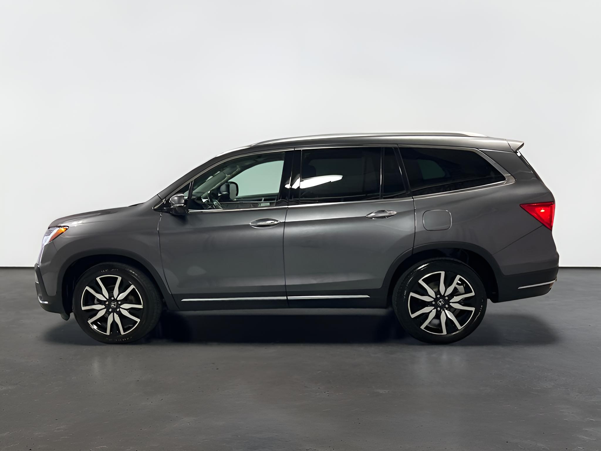 2022 Honda Pilot Touring 7 Passenger