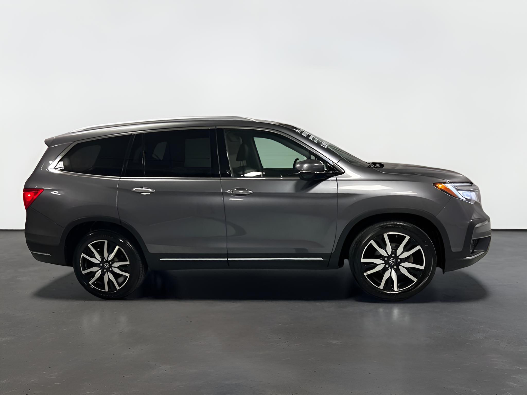 2022 Honda Pilot Touring 7 Passenger