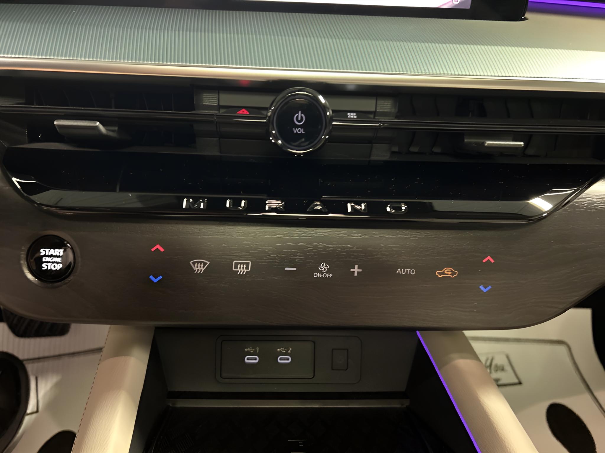 2025 Nissan Murano SL