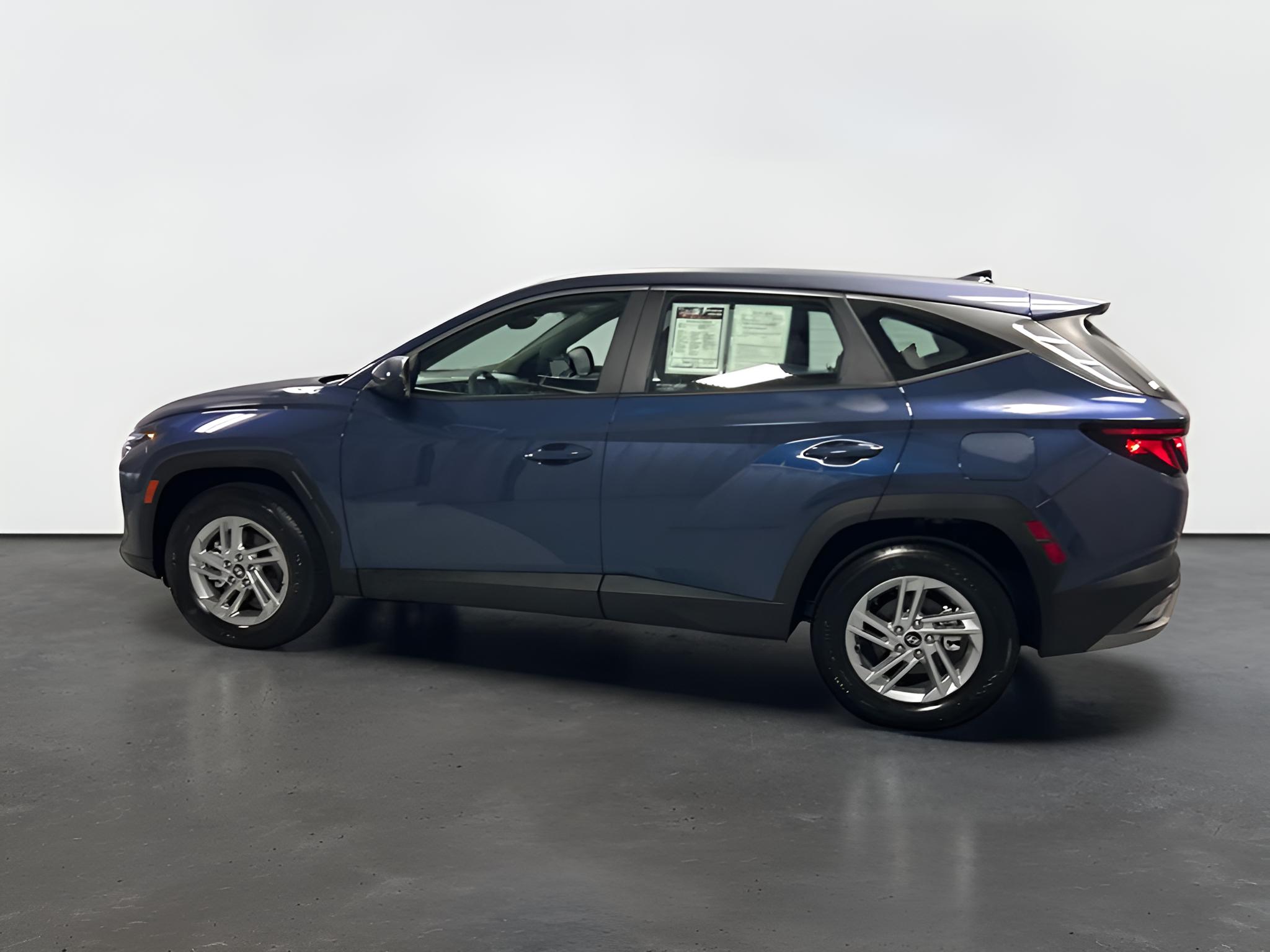 2025 Hyundai TUCSON SE