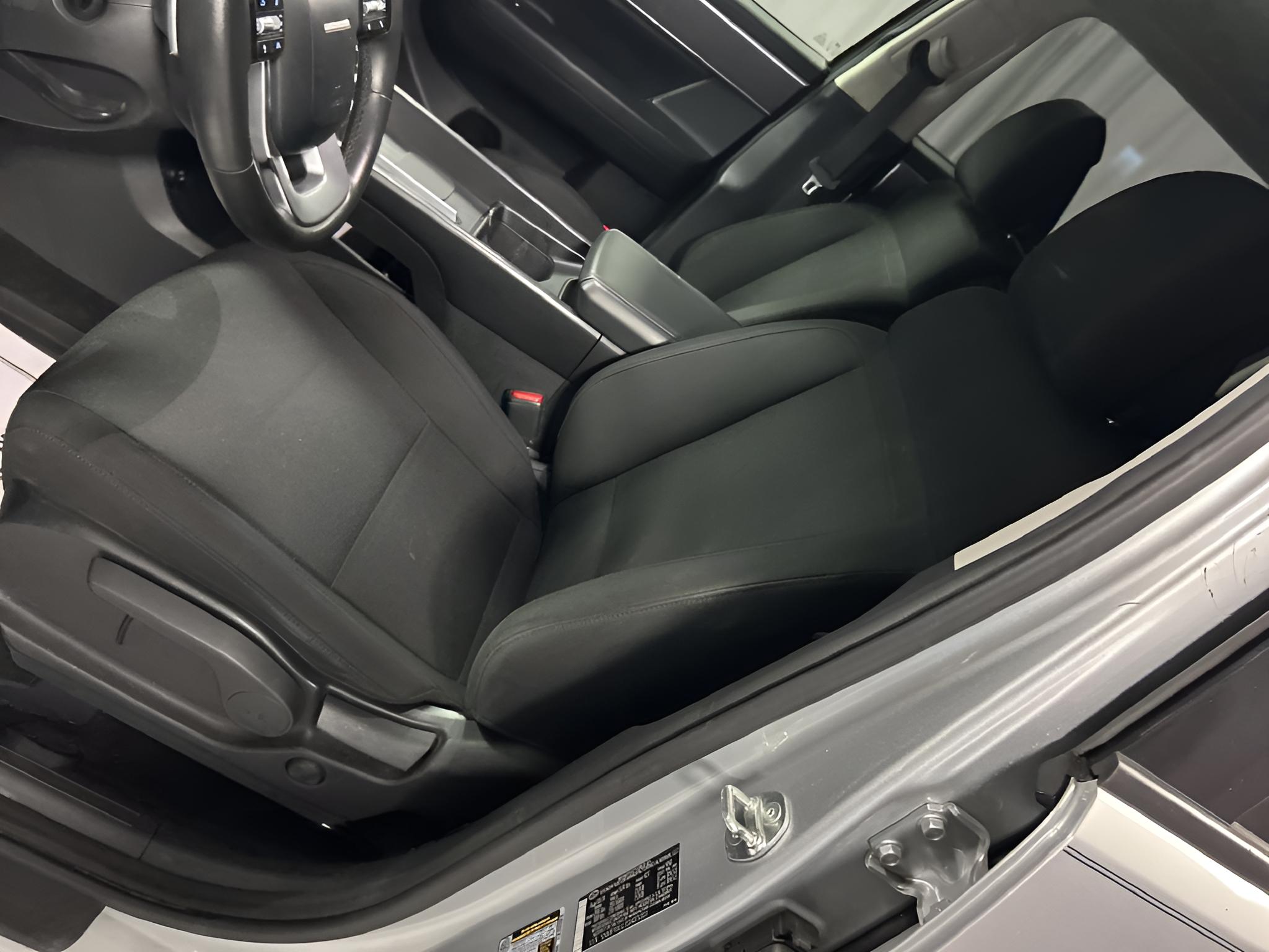 2025 Hyundai SANTA FE SE