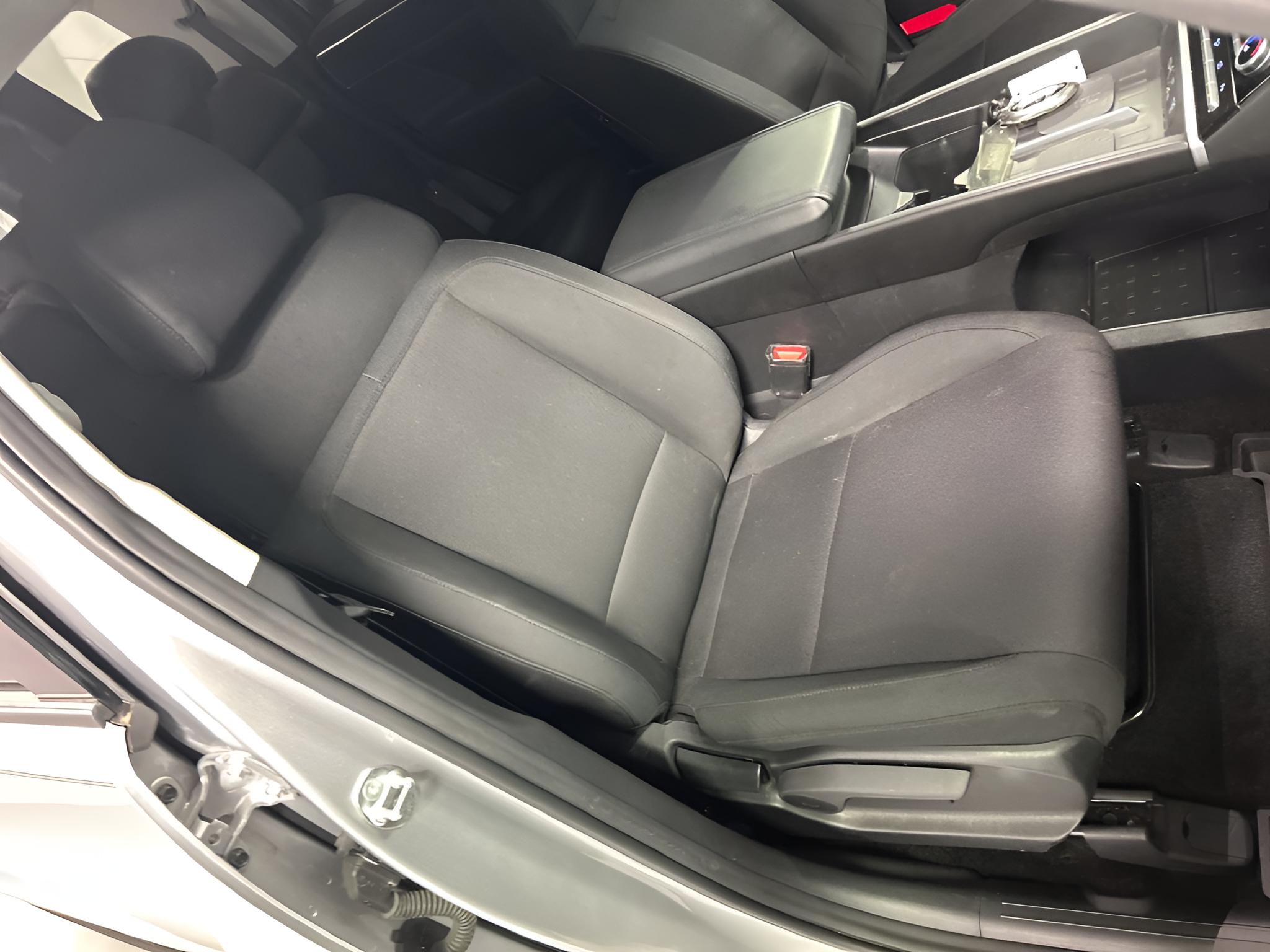 2025 Hyundai SANTA FE SE