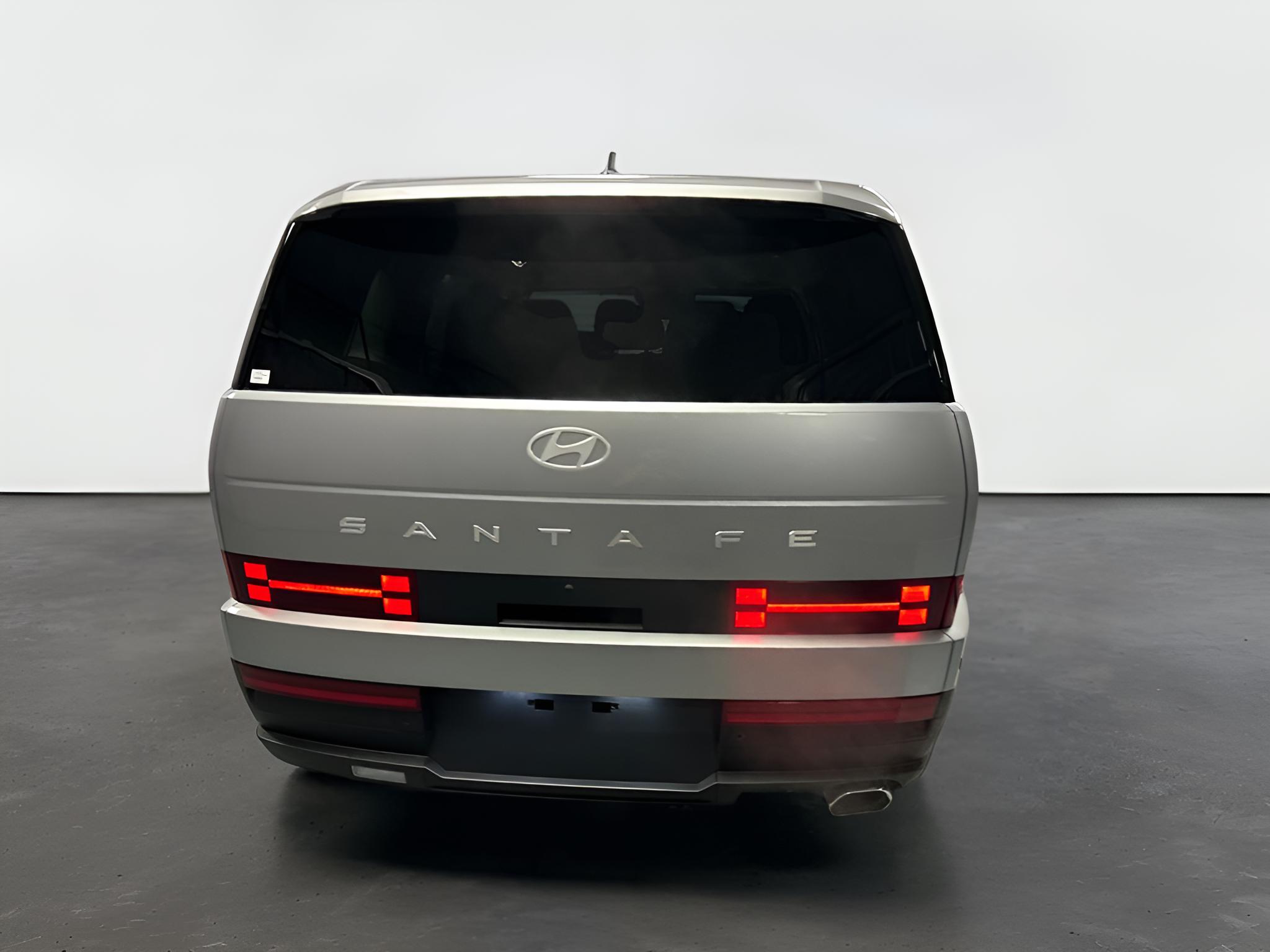 2027 Hyundai Santa Fe SE