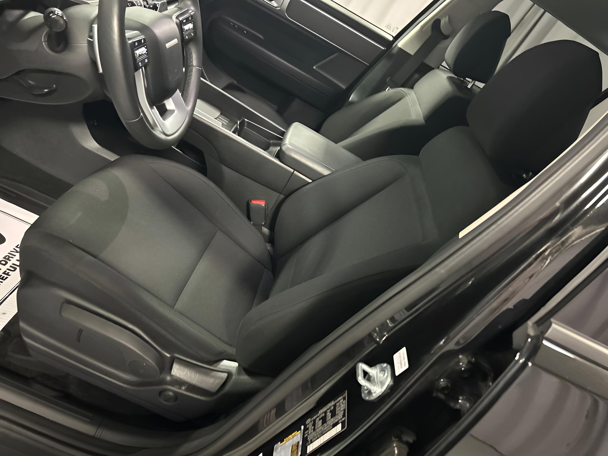 2025 Hyundai SANTA FE SE
