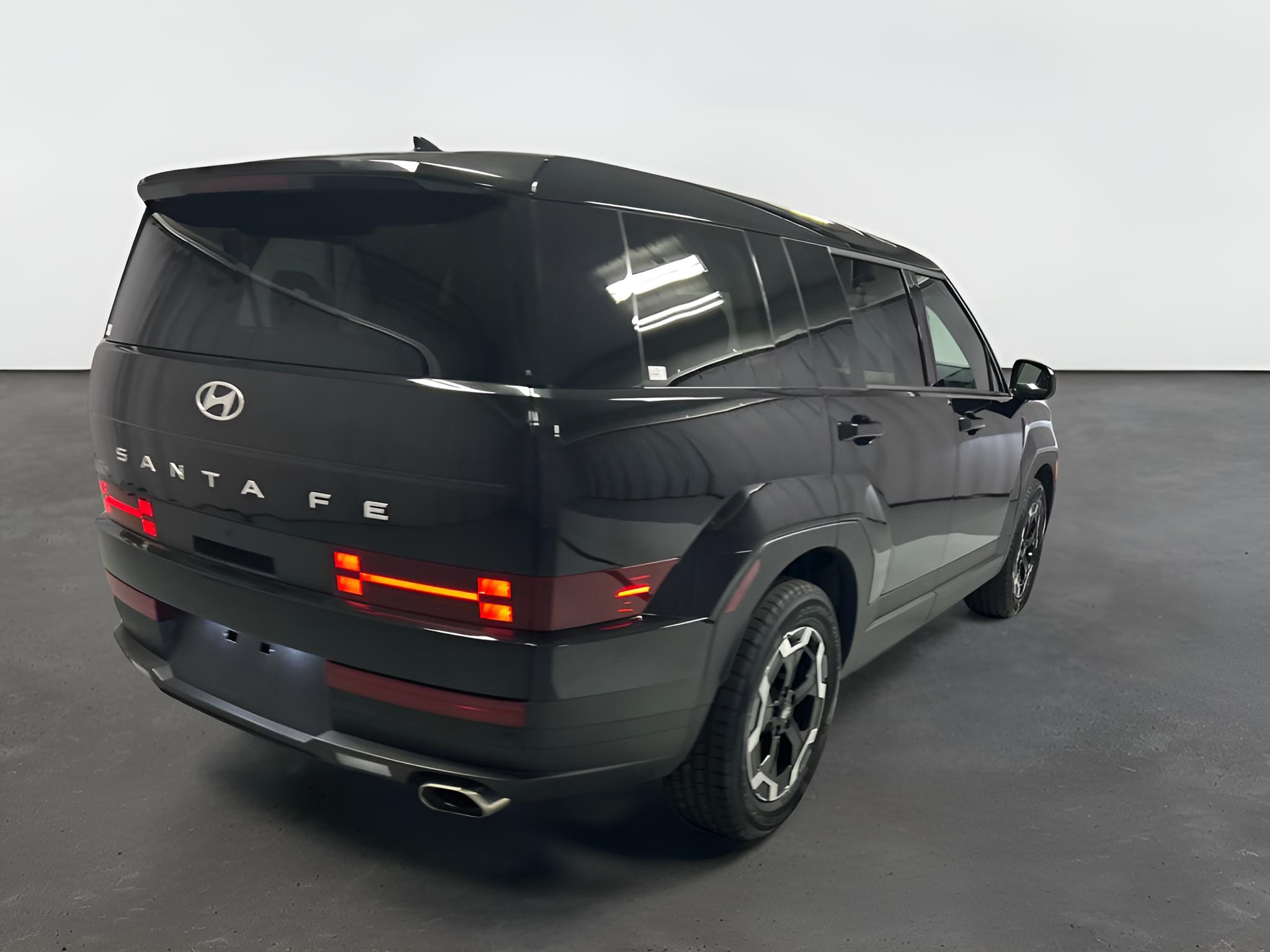2025 Hyundai SANTA FE SE
