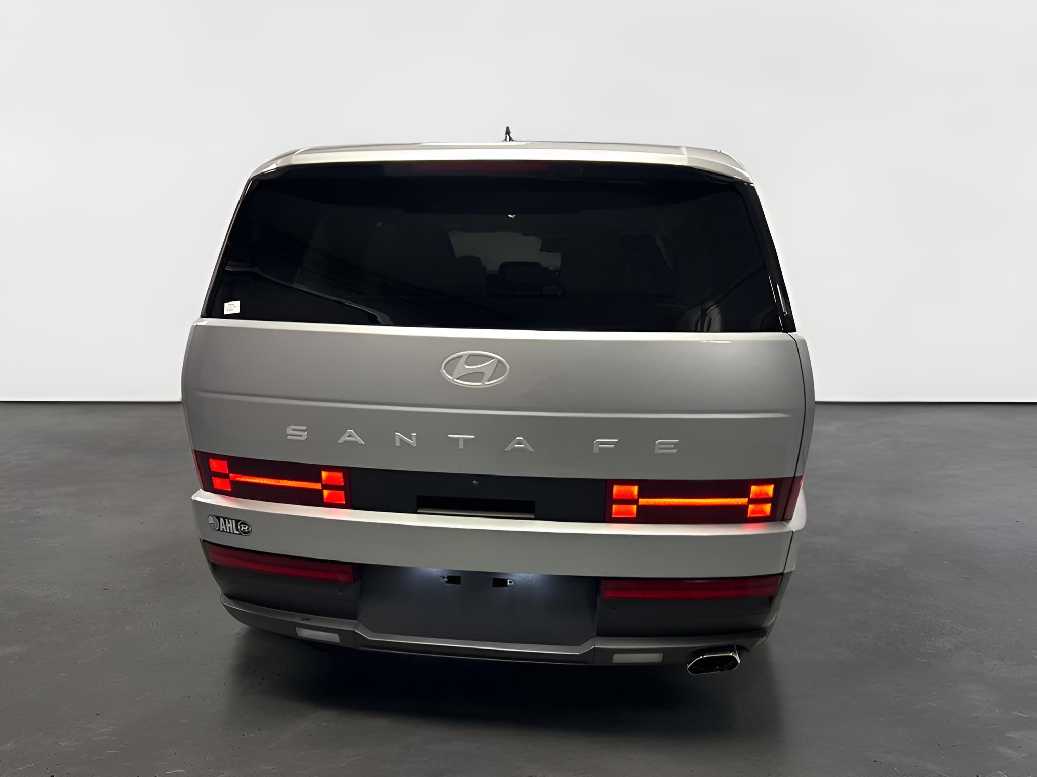 2024 Hyundai Santa Fe SE