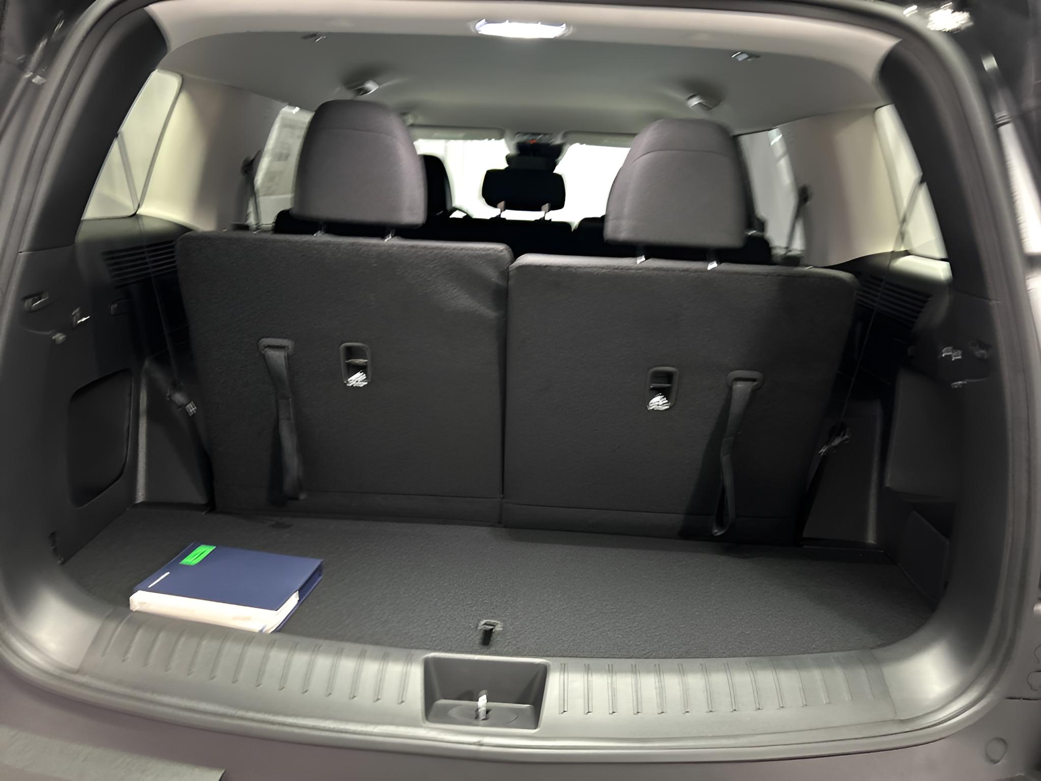 2027 Hyundai Santa Fe SE