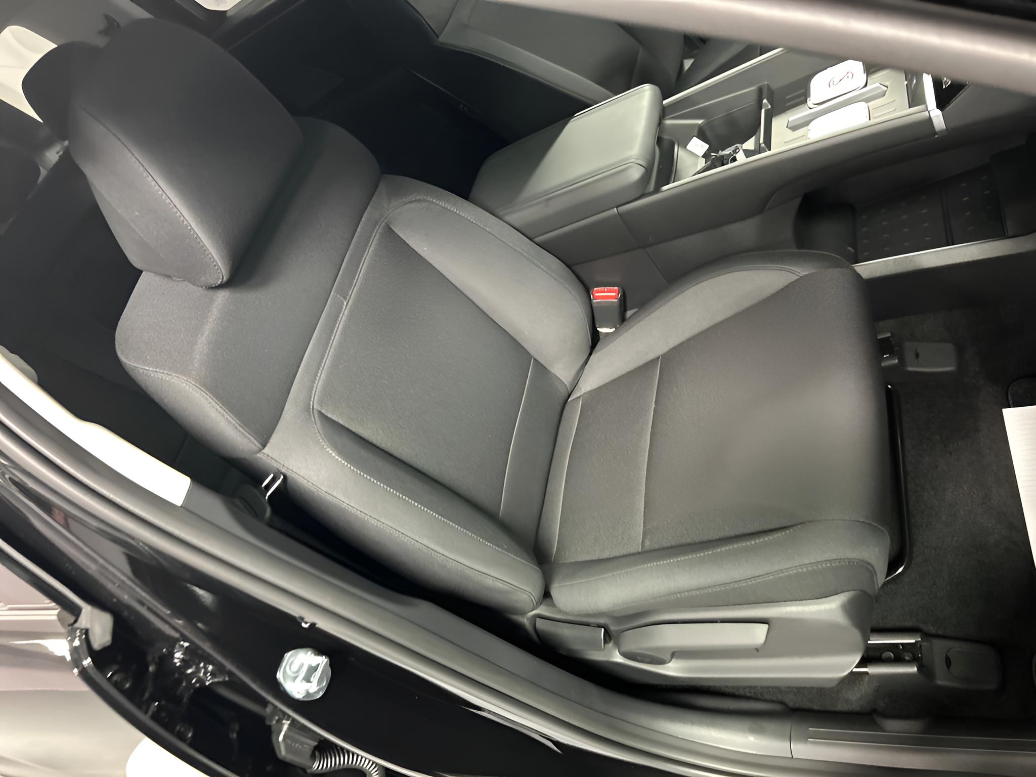 2027 Hyundai Santa Fe SE