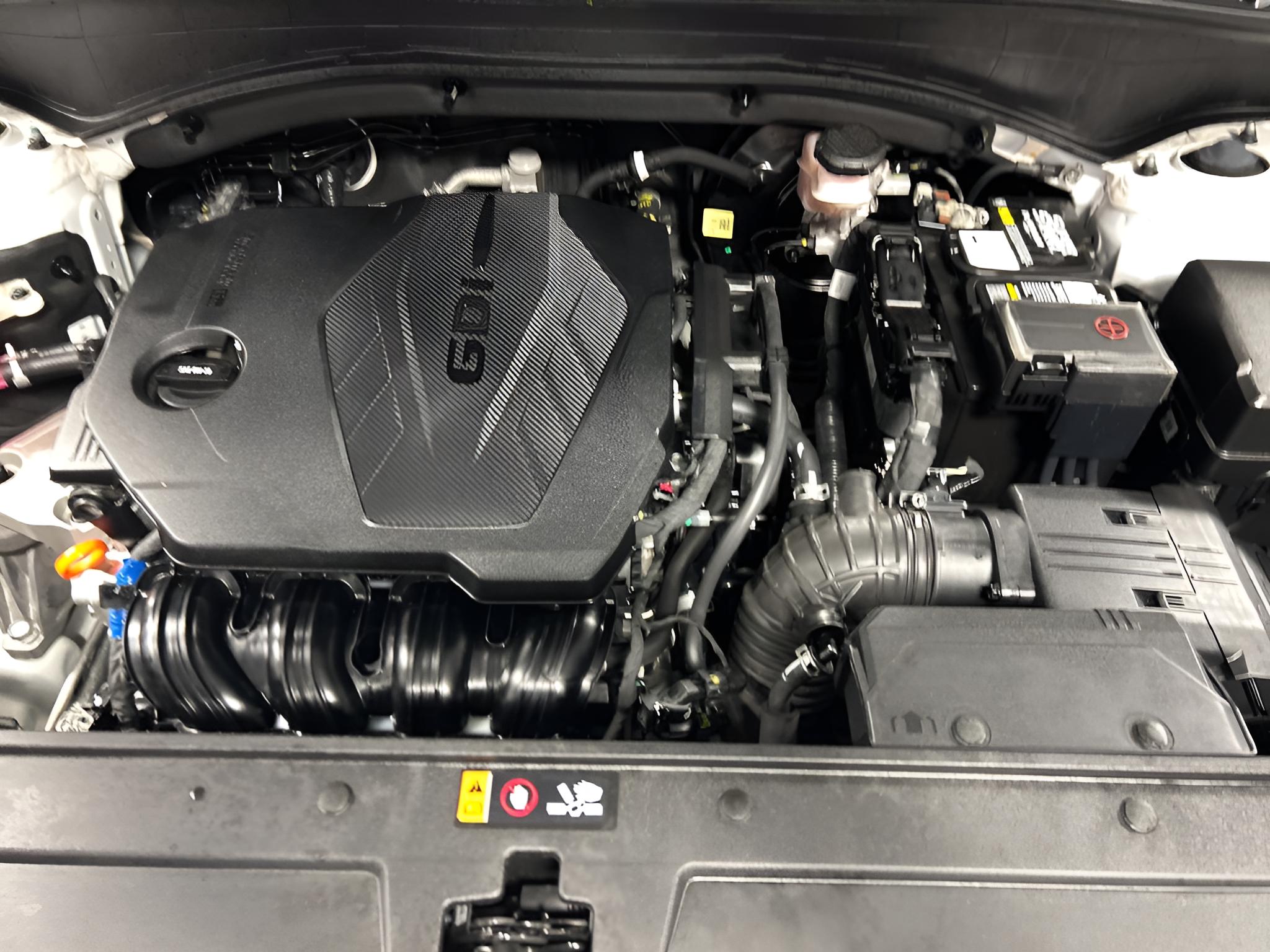 2023 Hyundai Santa Fe SE